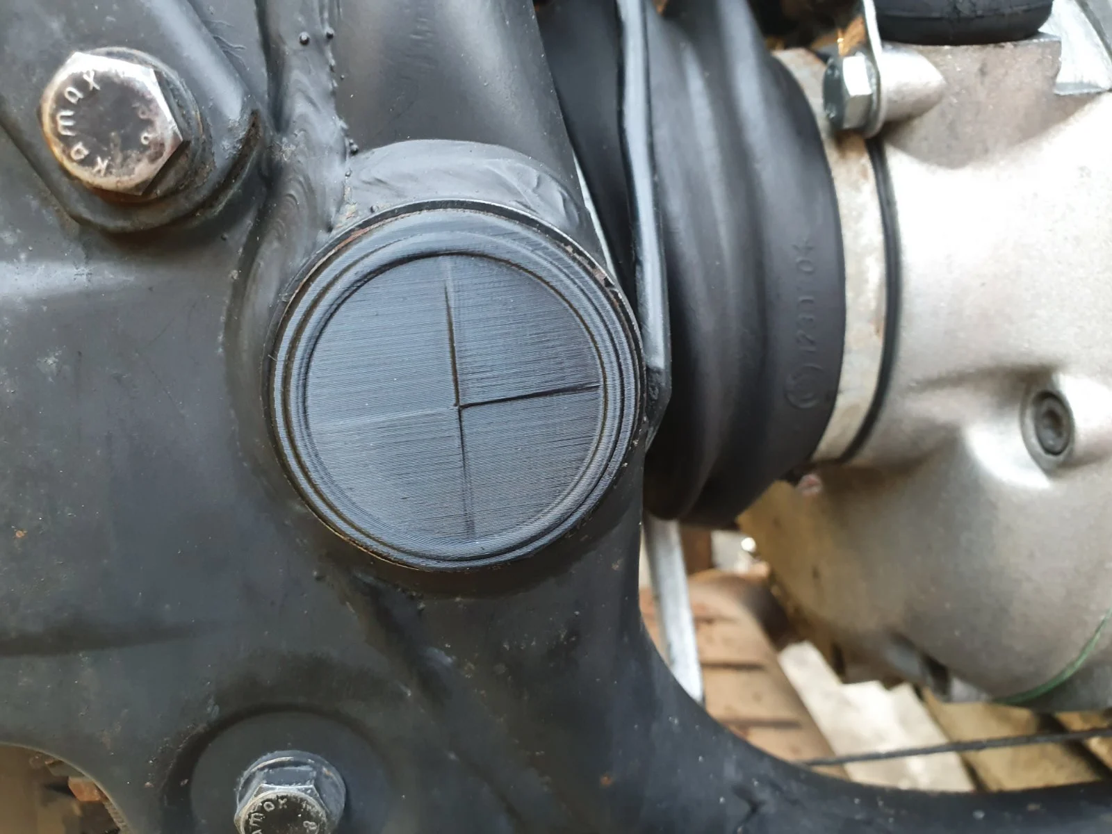 airhead (R80 G/S) swingarm hole cover for BMW