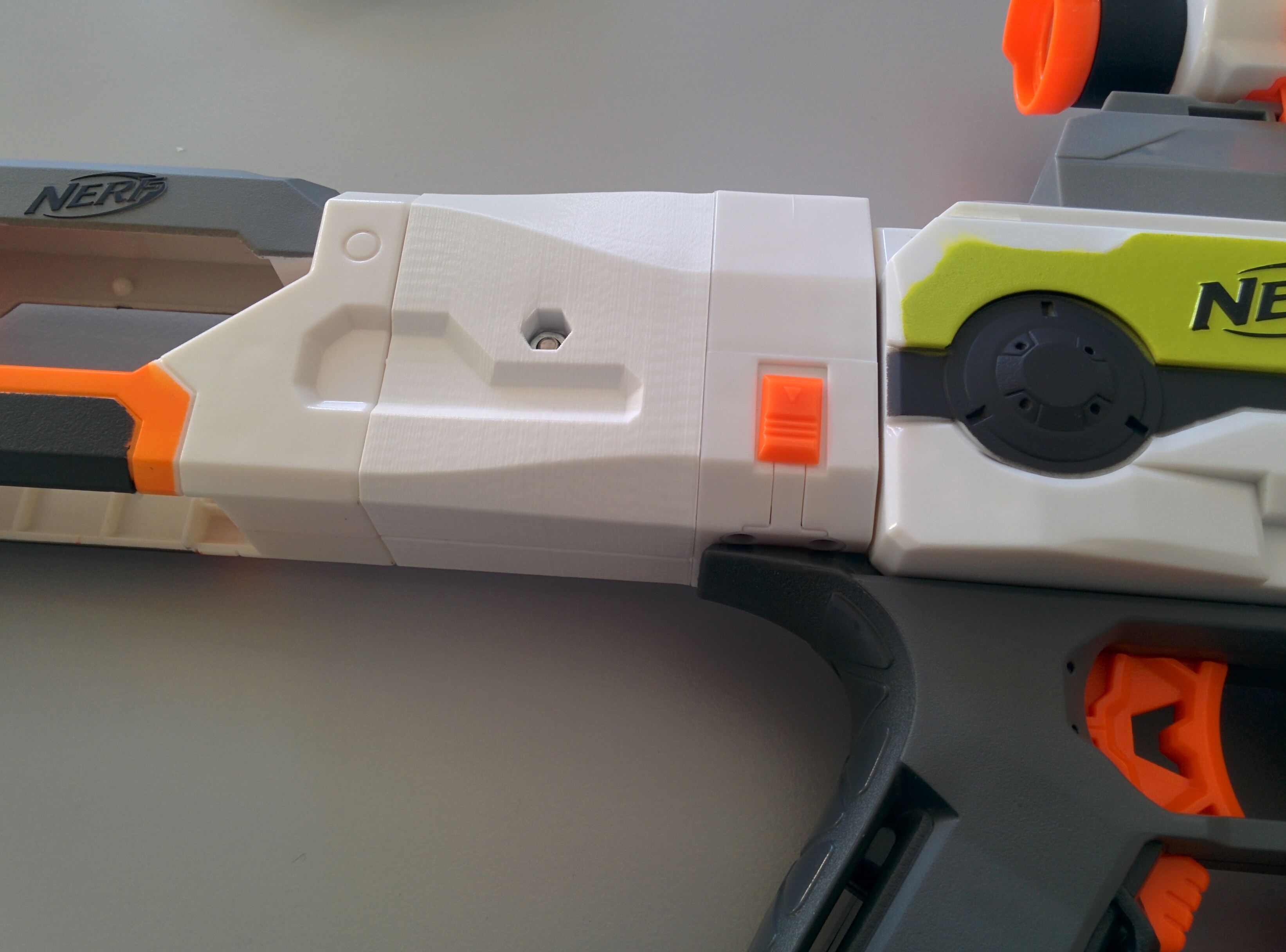 Nerf N-Strike Elite XD Modulus shoulder stiffener