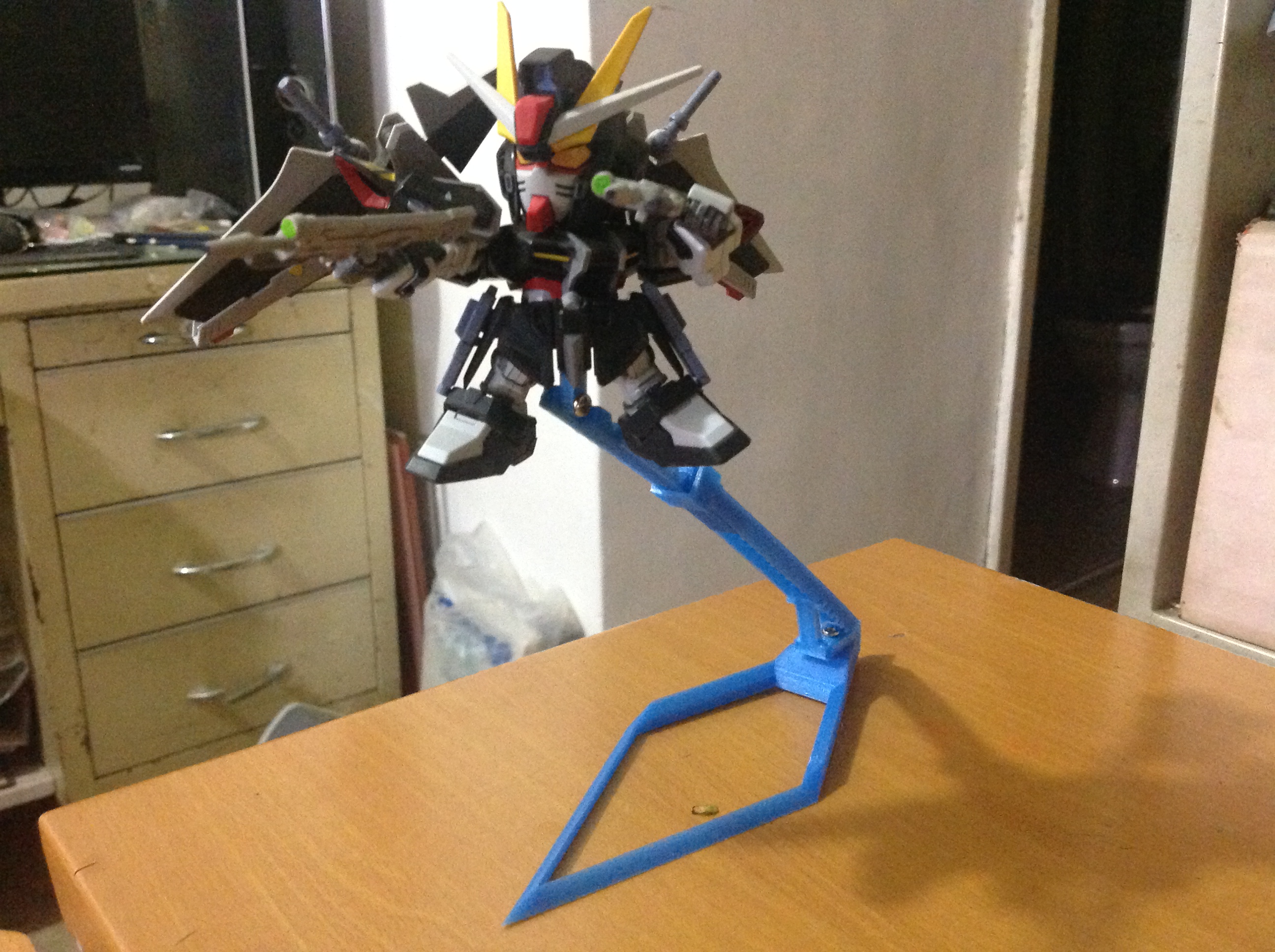 Adjustable Gundam Stand