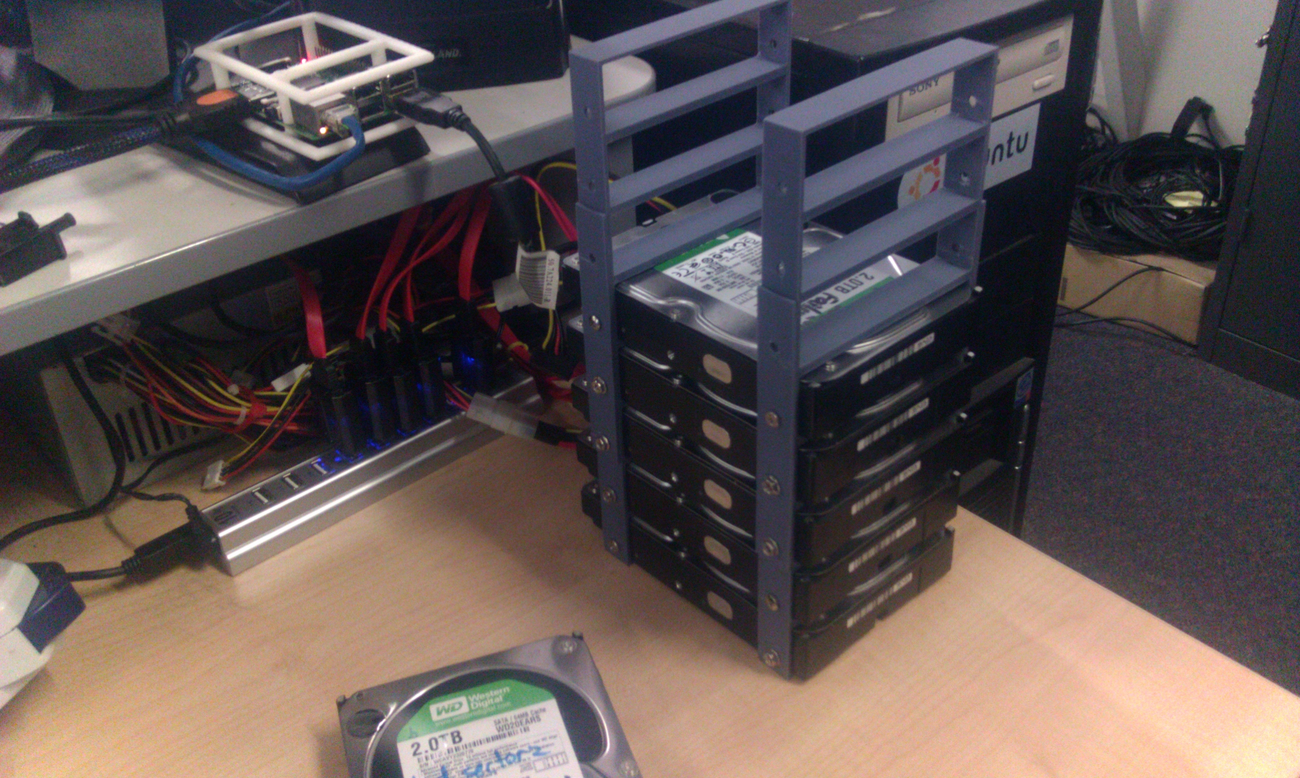 4x 3.5" Hard Disk Stackable Stacker