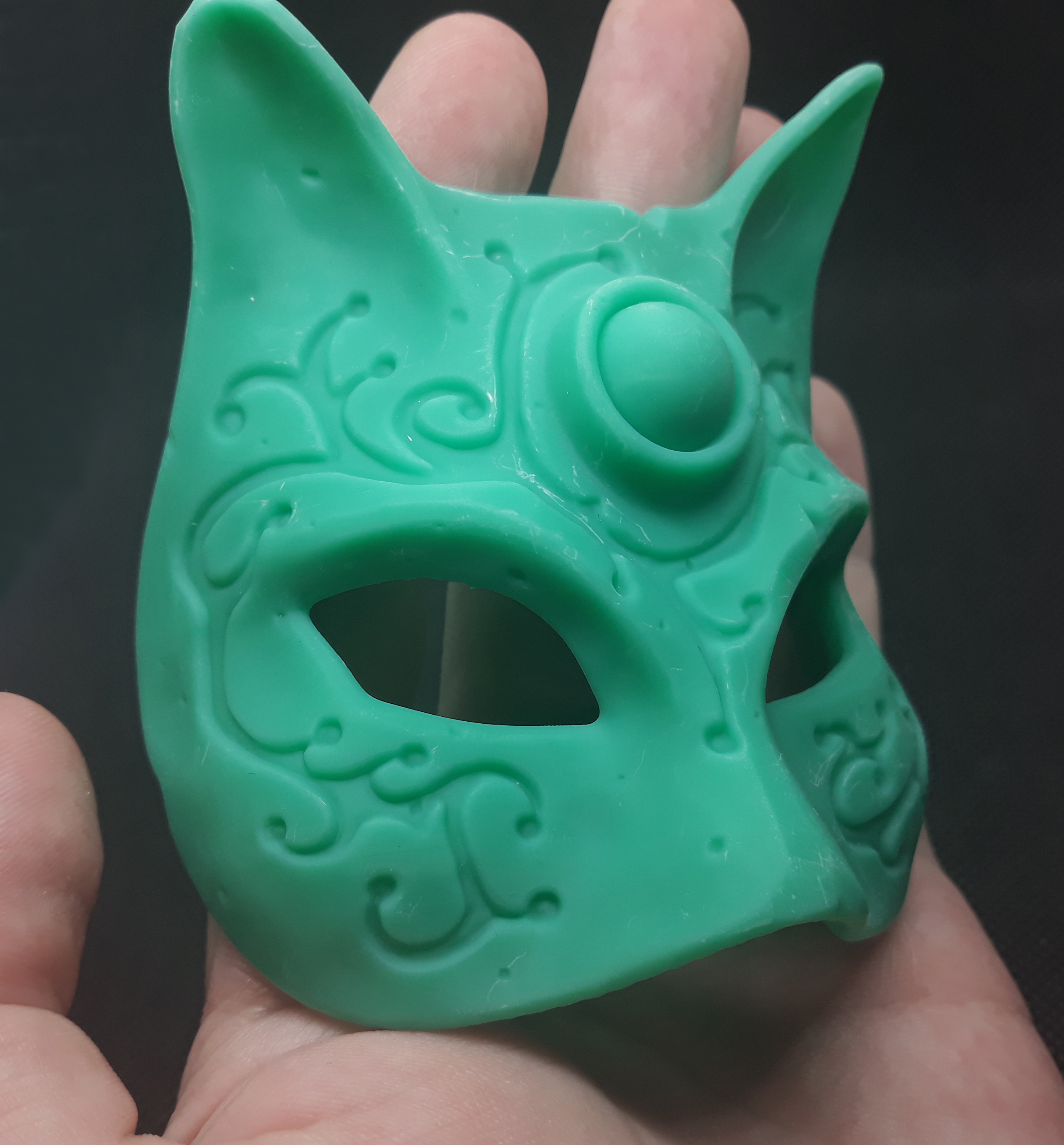 Cat mask