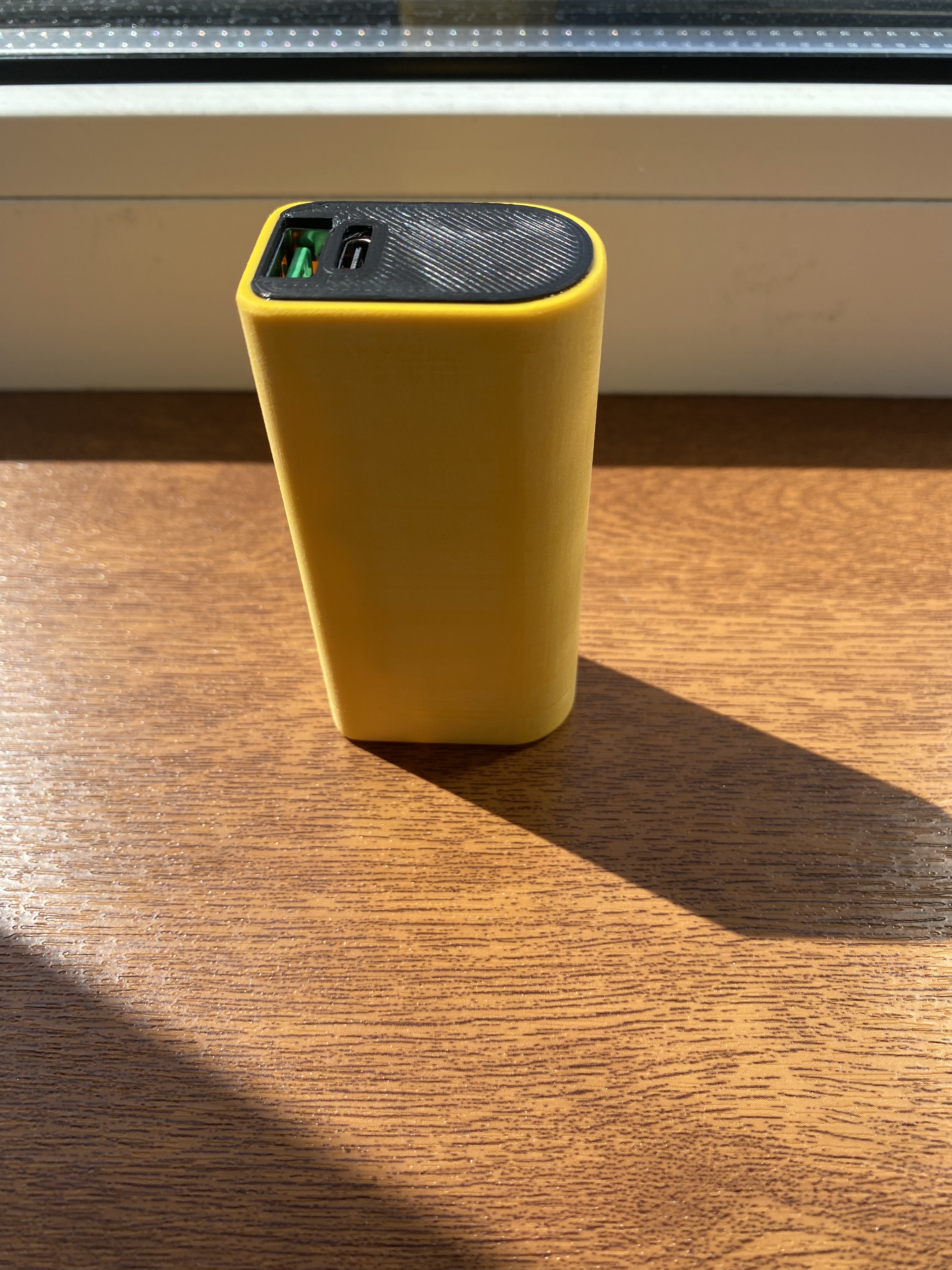 21700 Power bank case