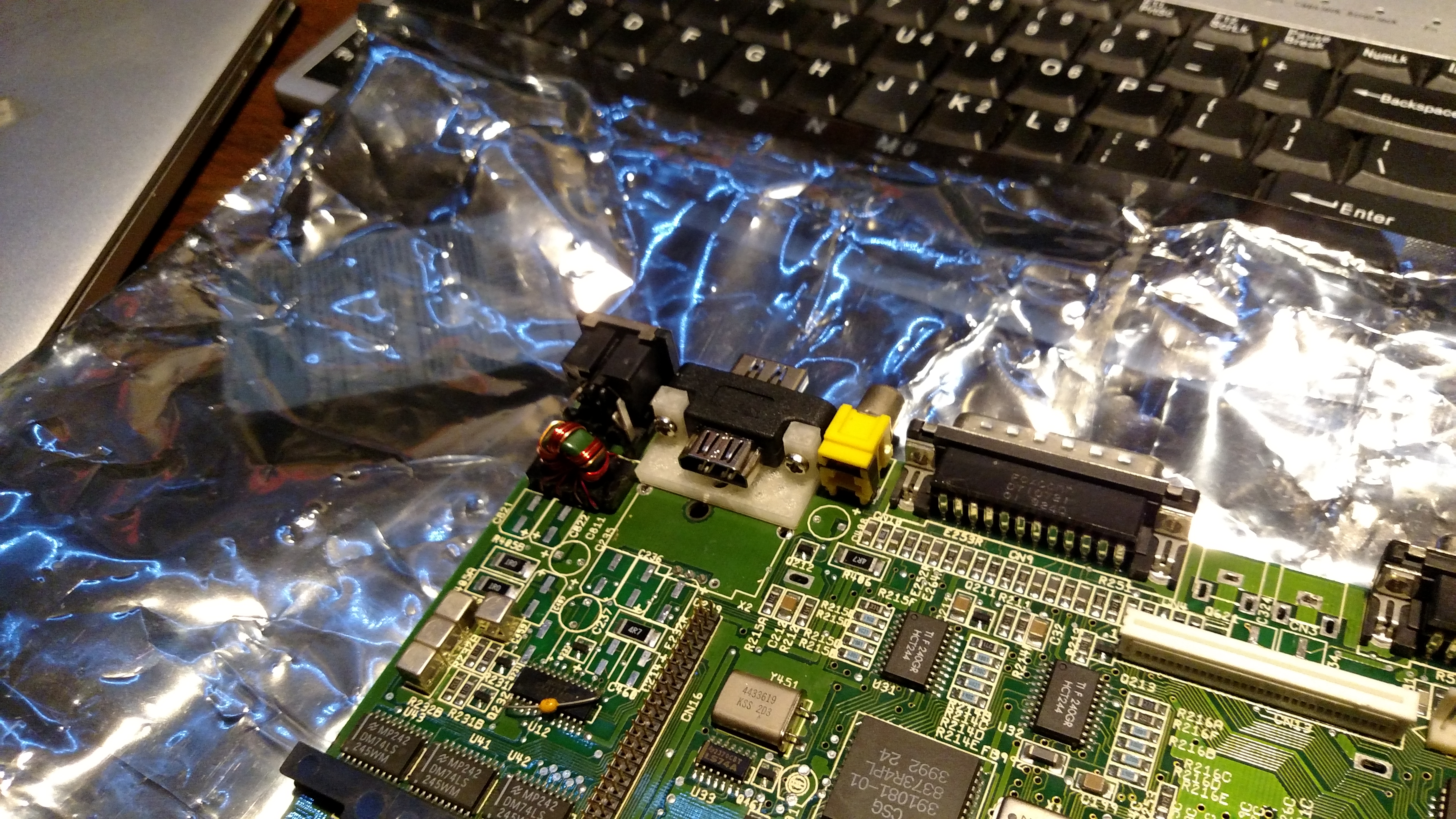 Amiga 600 HDMI port Attachment for Vampire Accelerator Card.