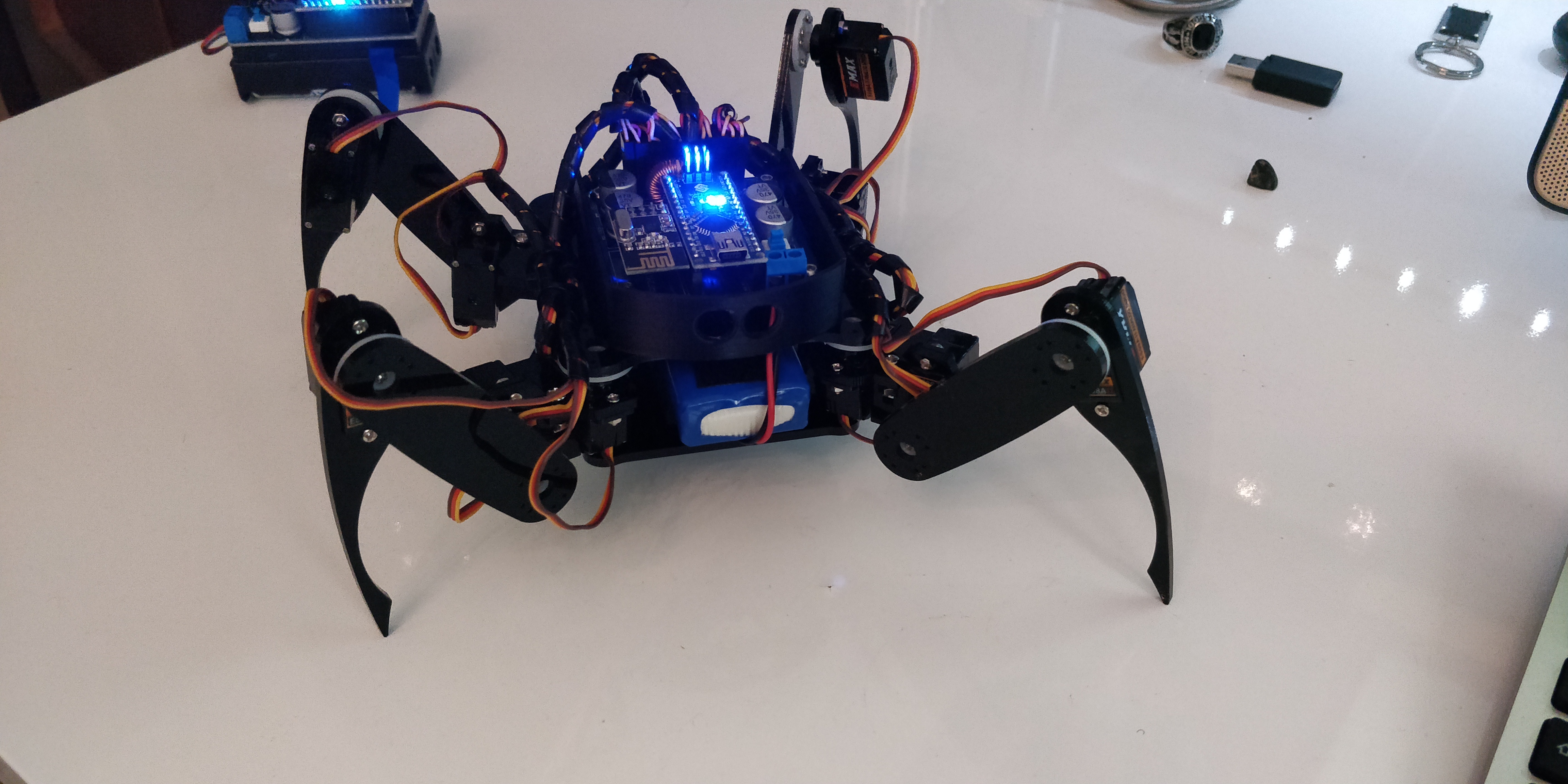 Face shell with eyes for Arduino Crawling Quadruped Robot Kit by Sunfounder