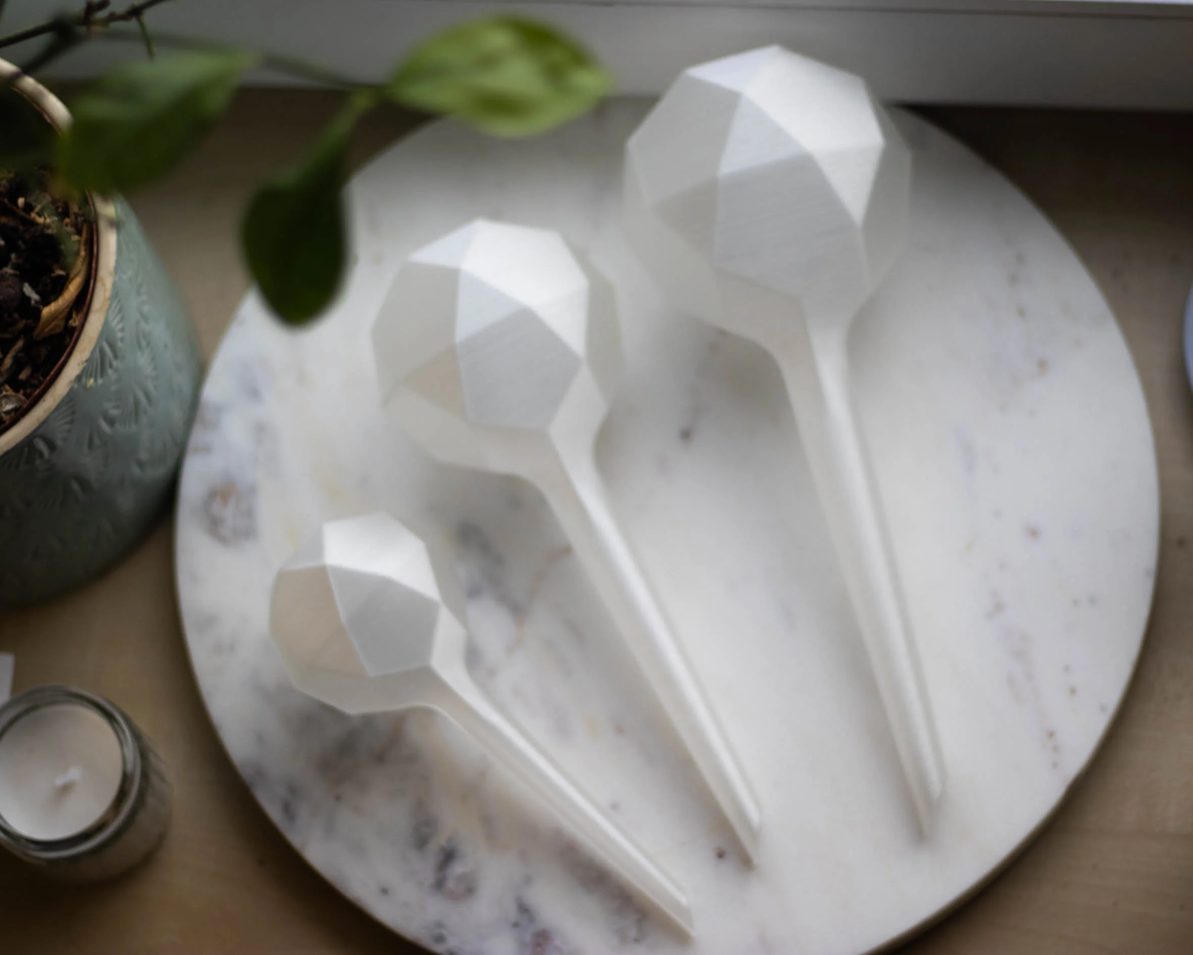 Self Watering Plant Bulb (several sizes)