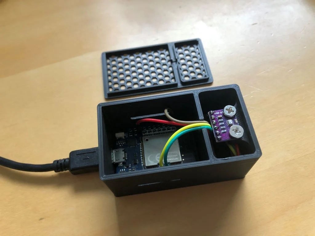 ESP32 Wemos D1 Case with BMP280 sensor mount