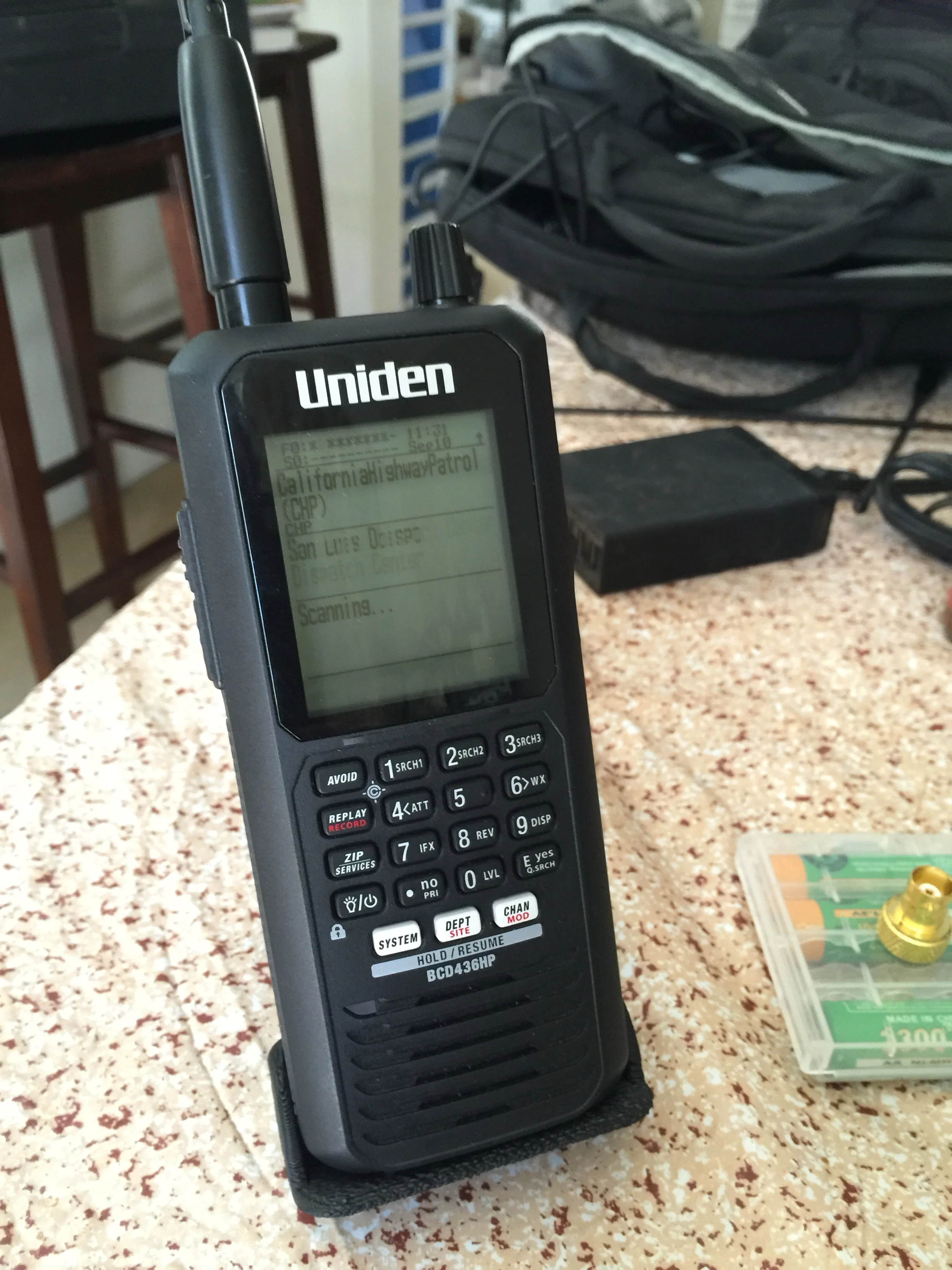 Uniden BCD436HP stands and mounts