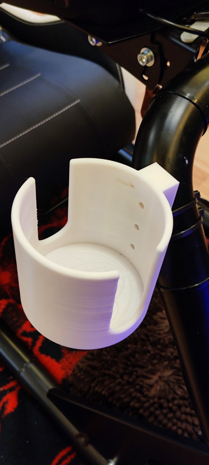 Cockpit drink holder for simracing