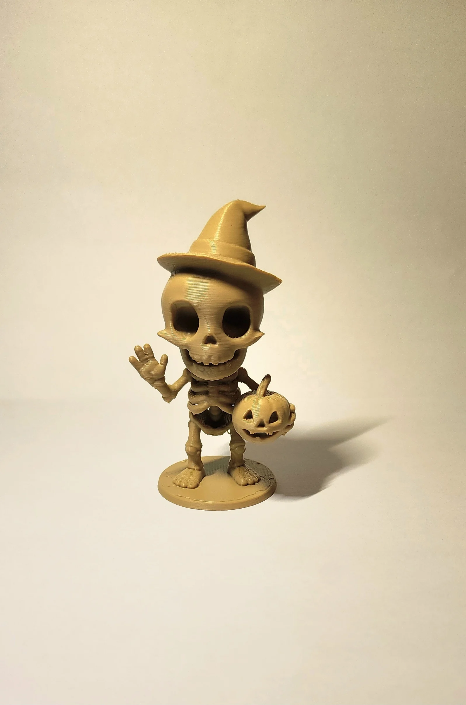 Friendly skely