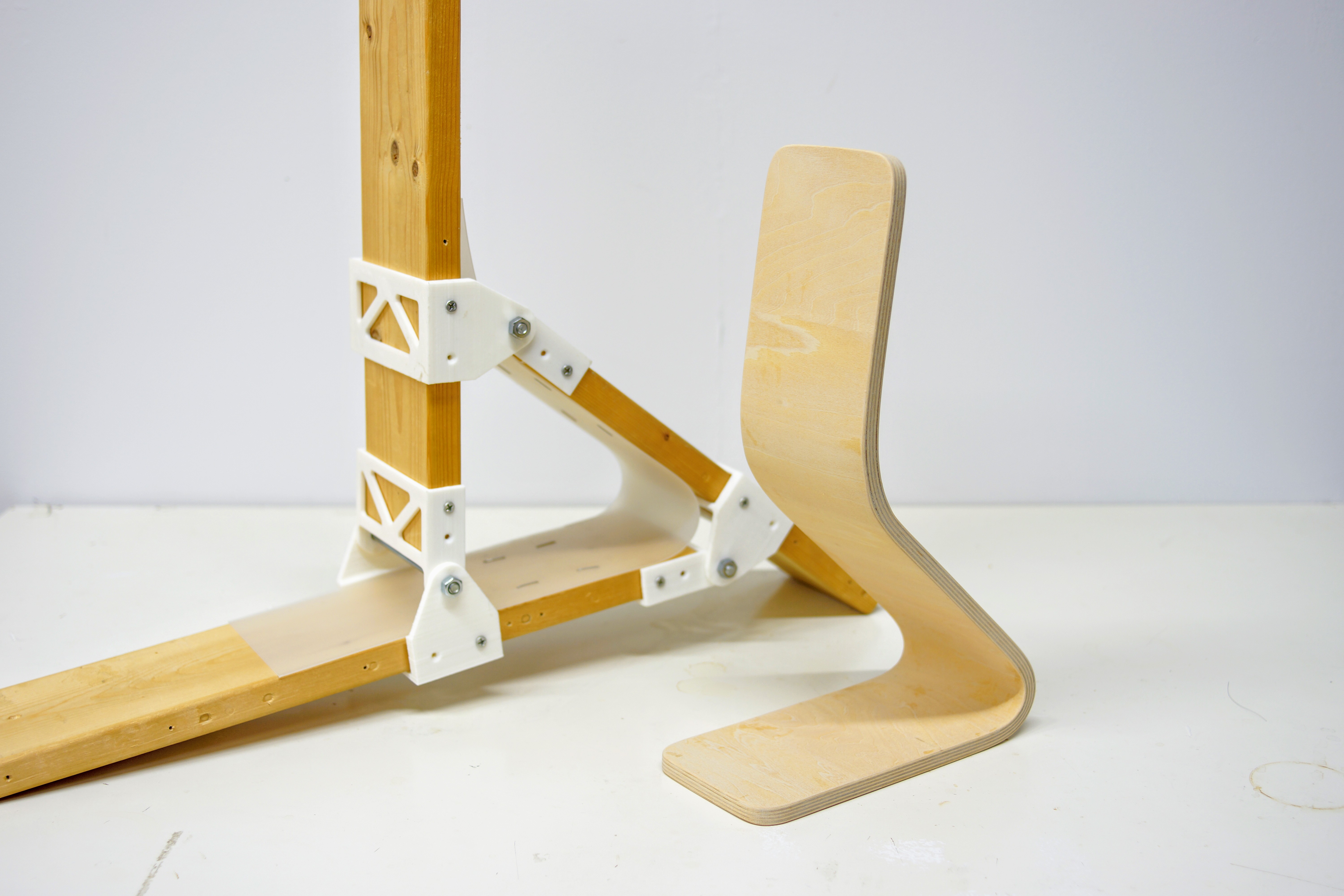 Joints for Bending Plywood