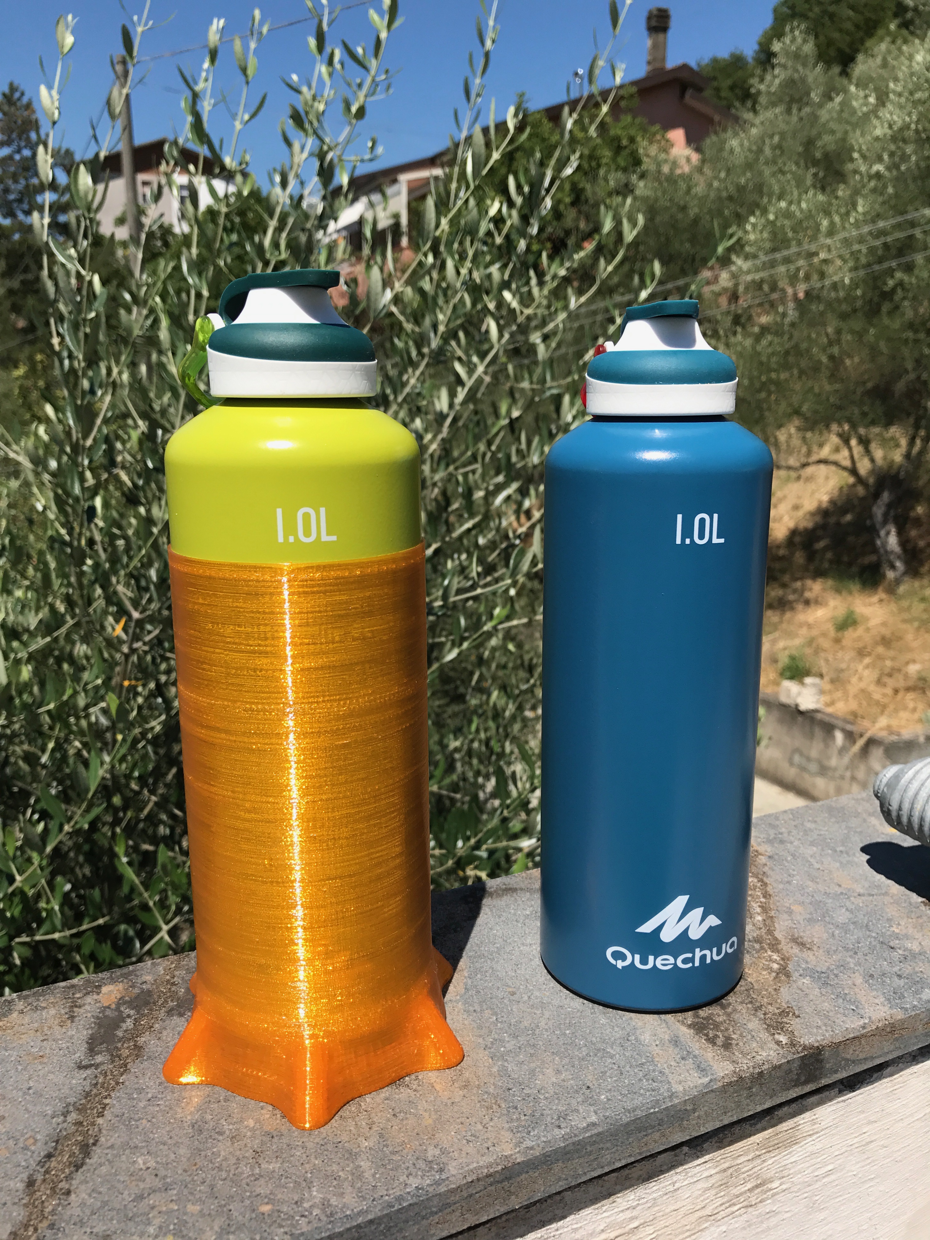 Water bottle stand