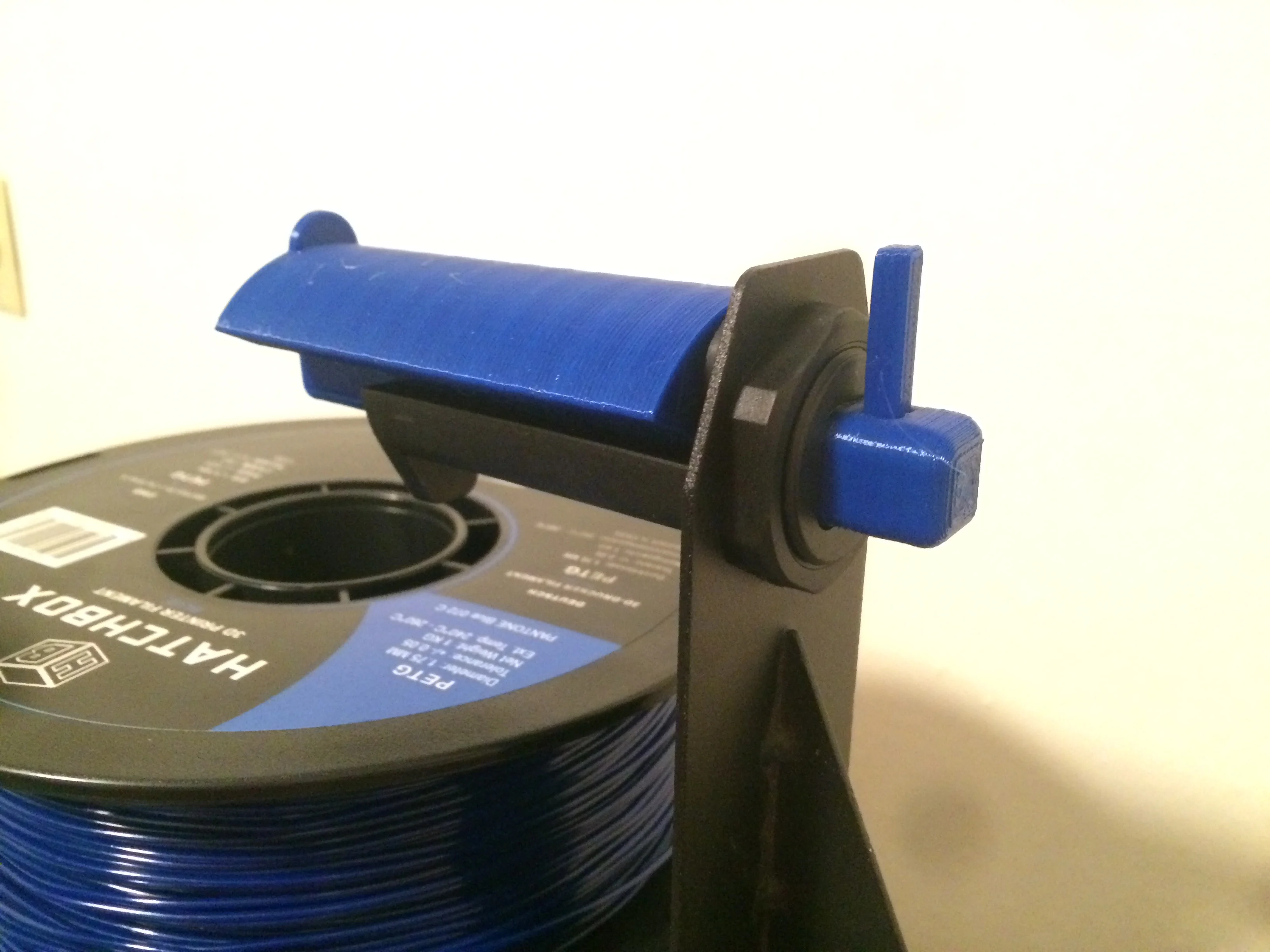 Maker Select V2 Spool Holder Mod