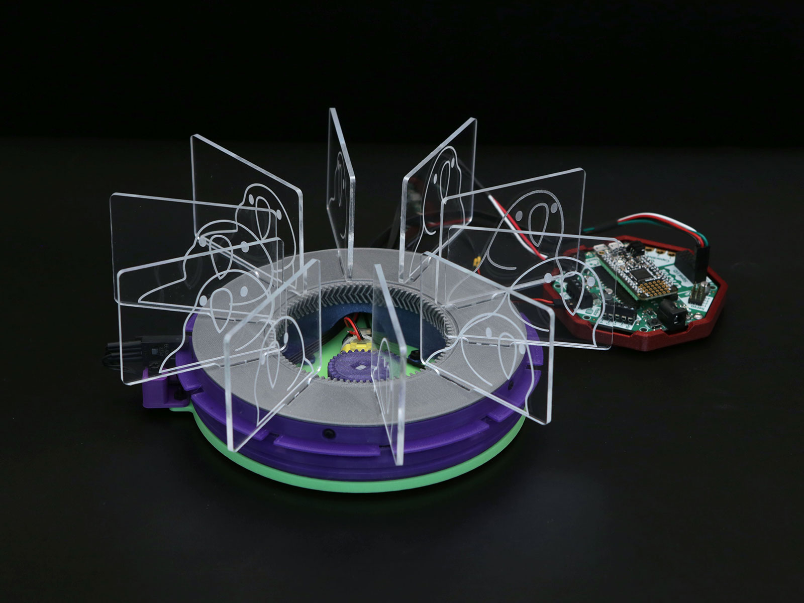 Edge Lit Acrylic NeoPixel Zoetrope