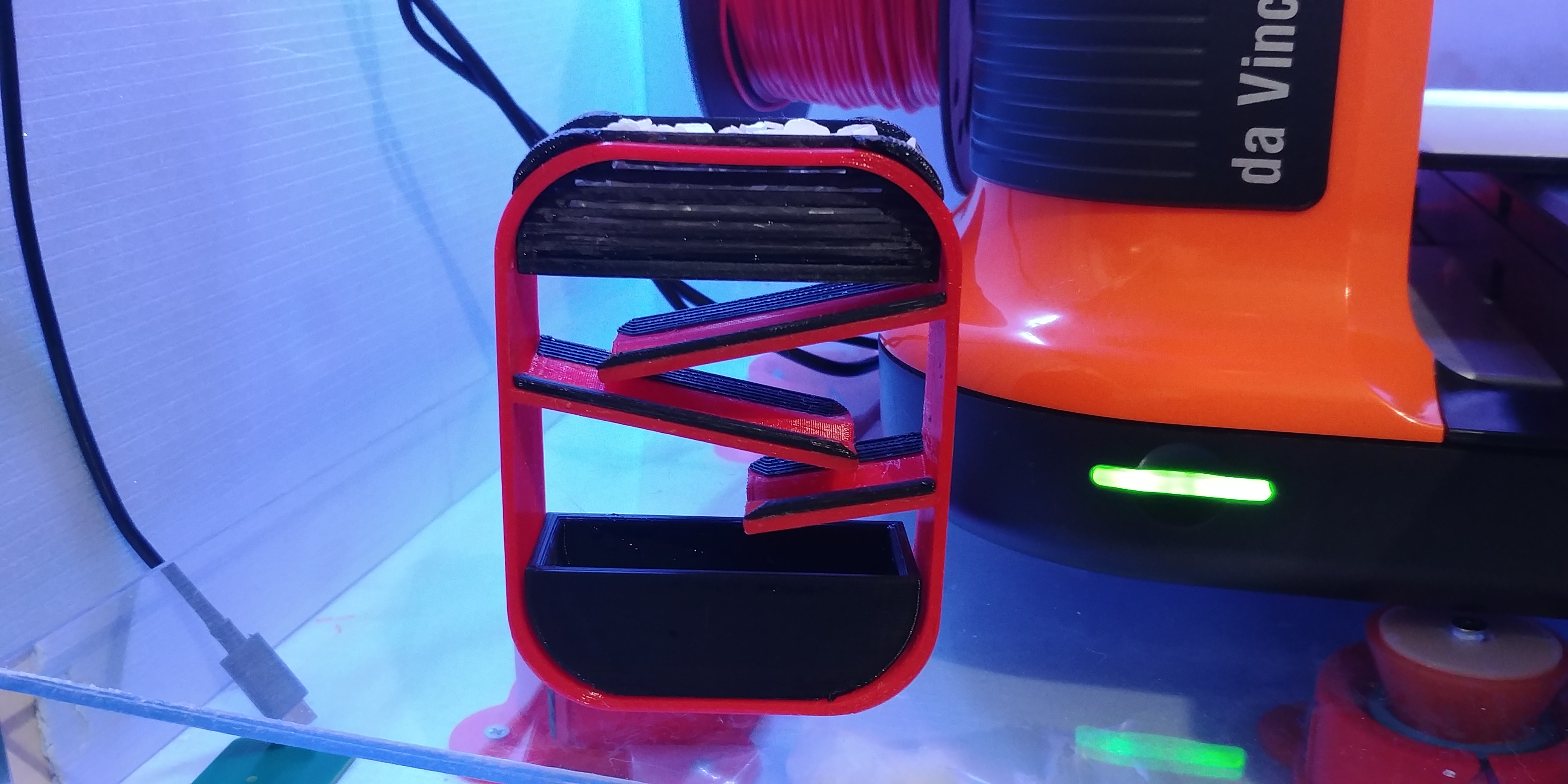 Little dehumidifier