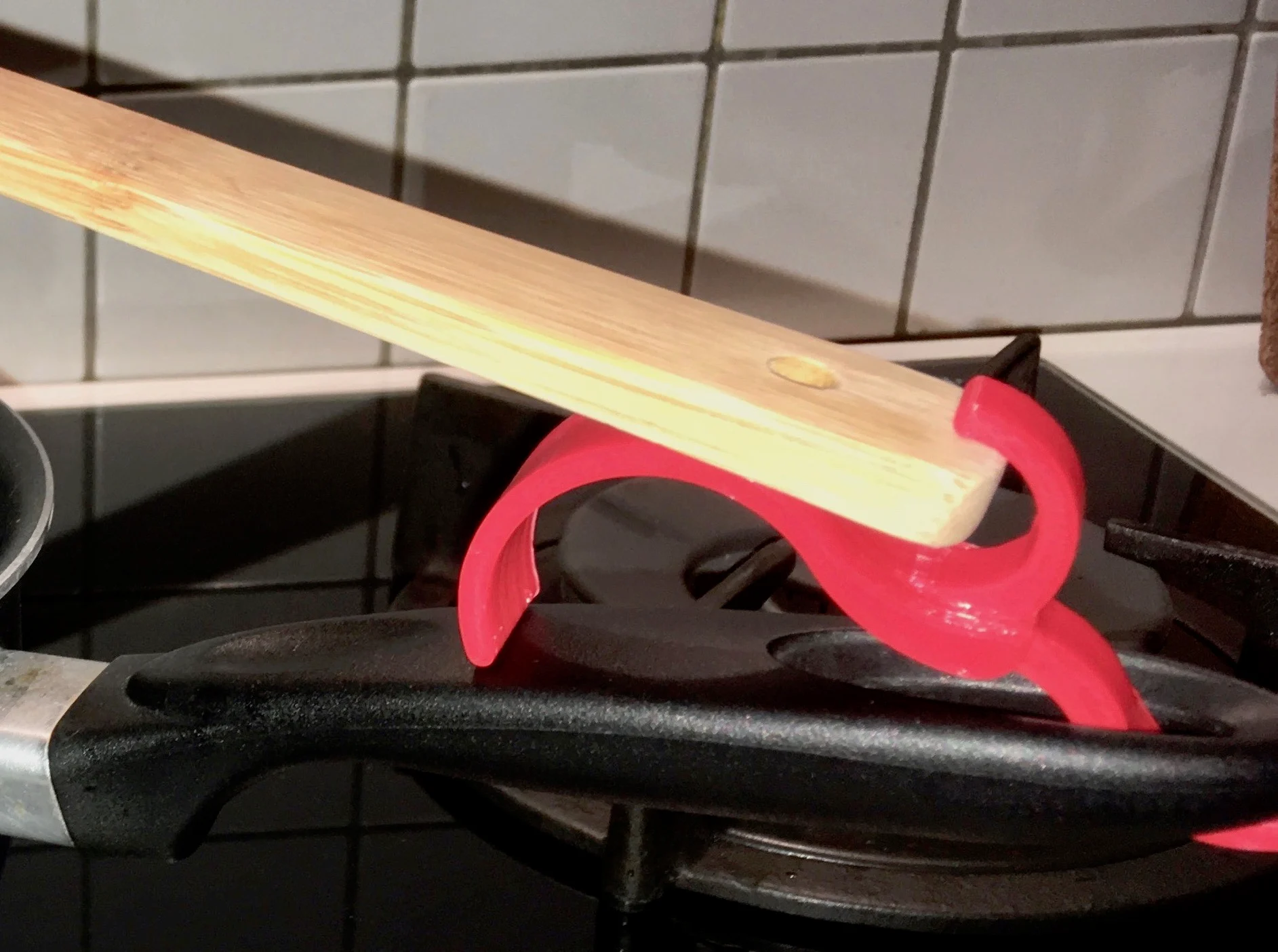 Universal Spoon Holder - Support universel pour cuillère