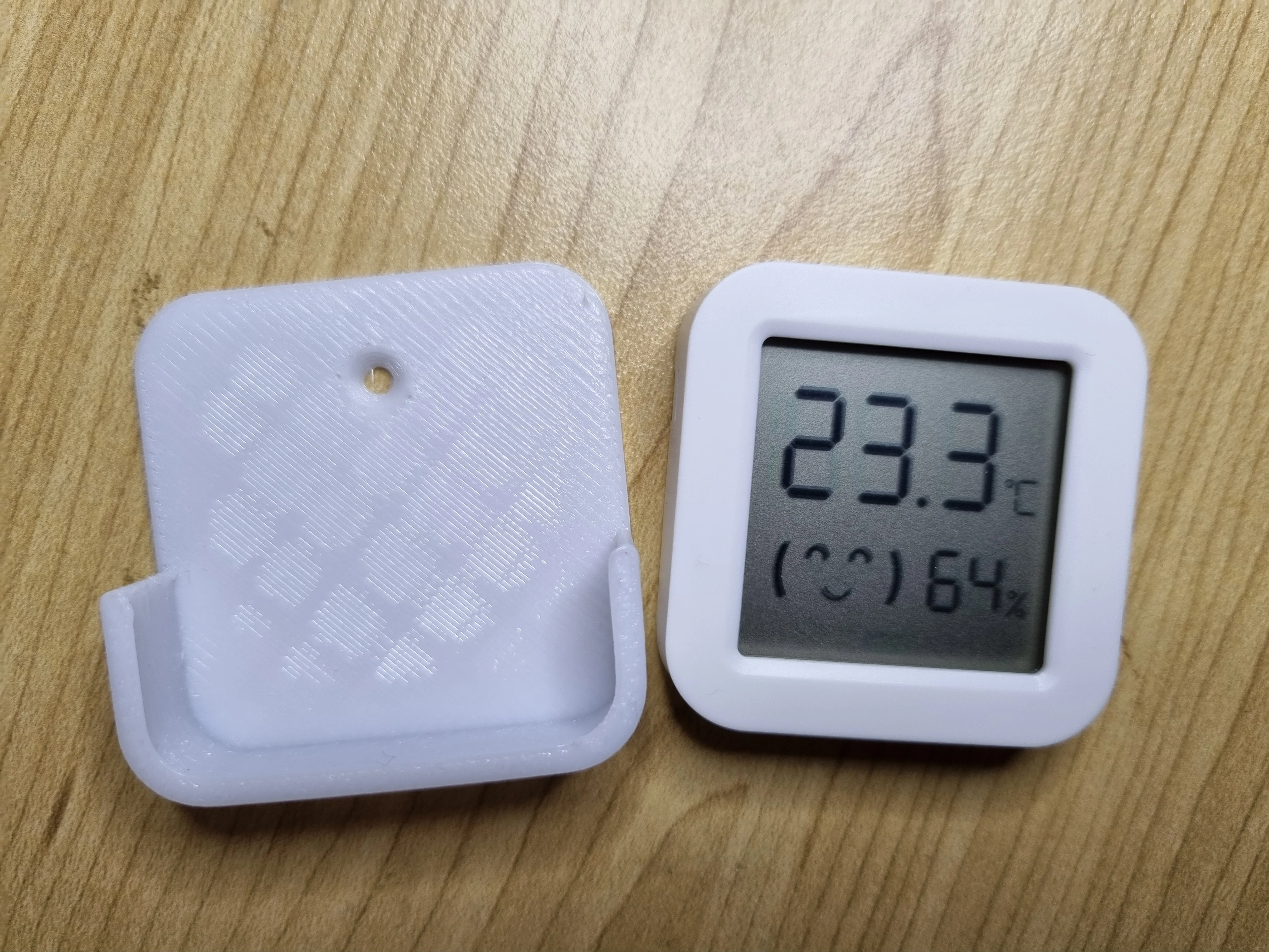 Wall mount holder for Zigbee Temperature Sensor