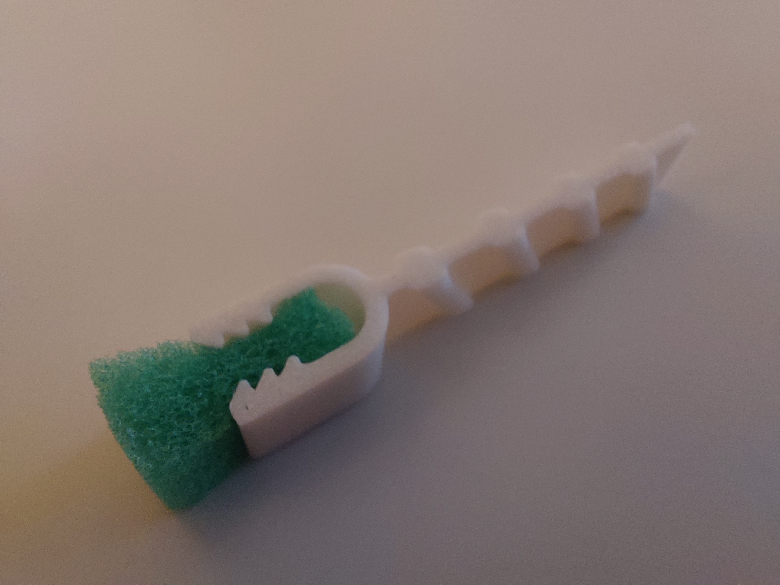 Sponge brush - lubrication tool