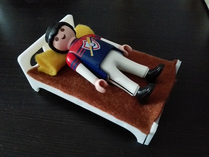 Cama para muñeco playmobil (playmobil bed )