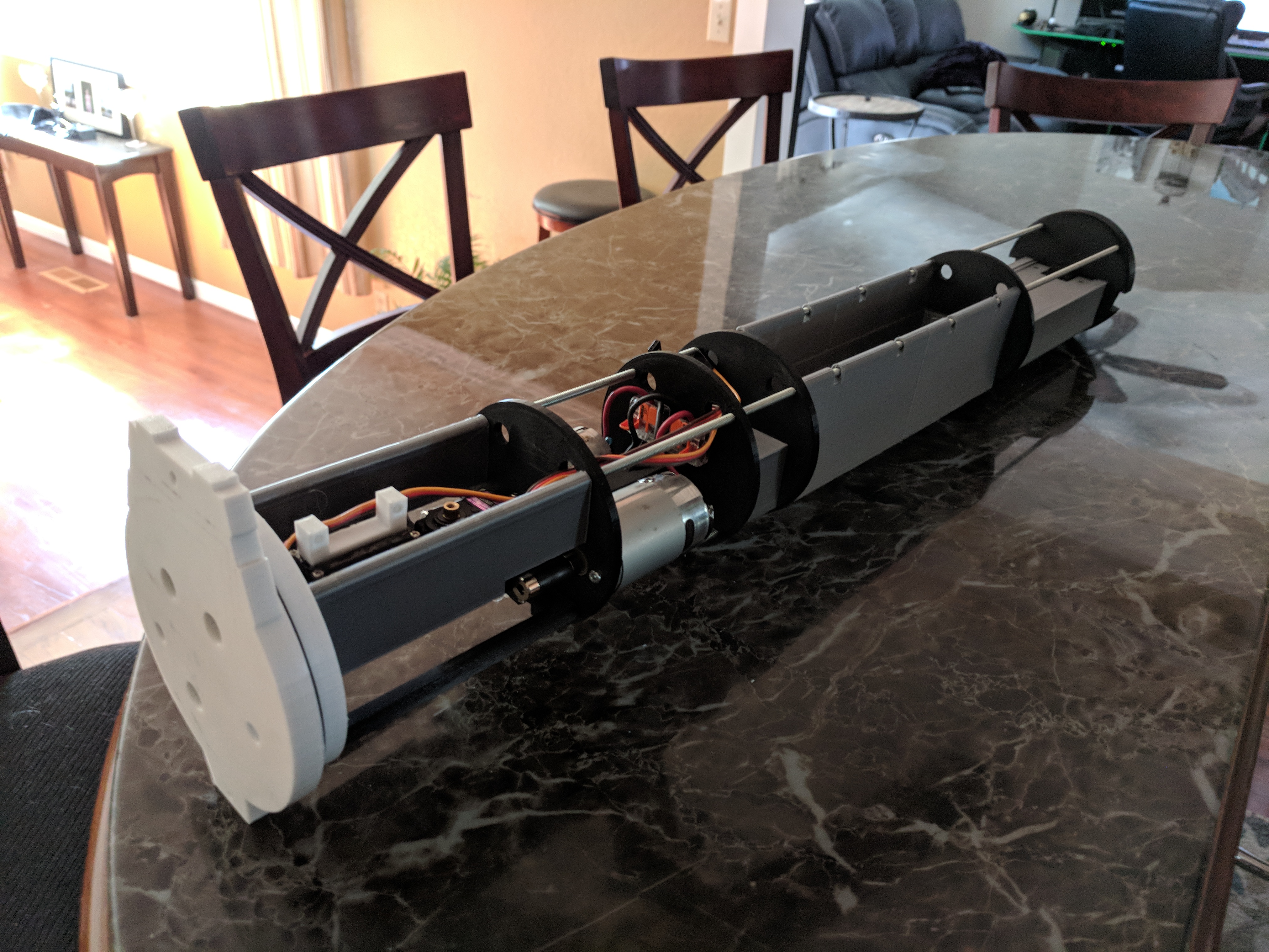 Robbe U47 - Tech Rack - RC Submarine