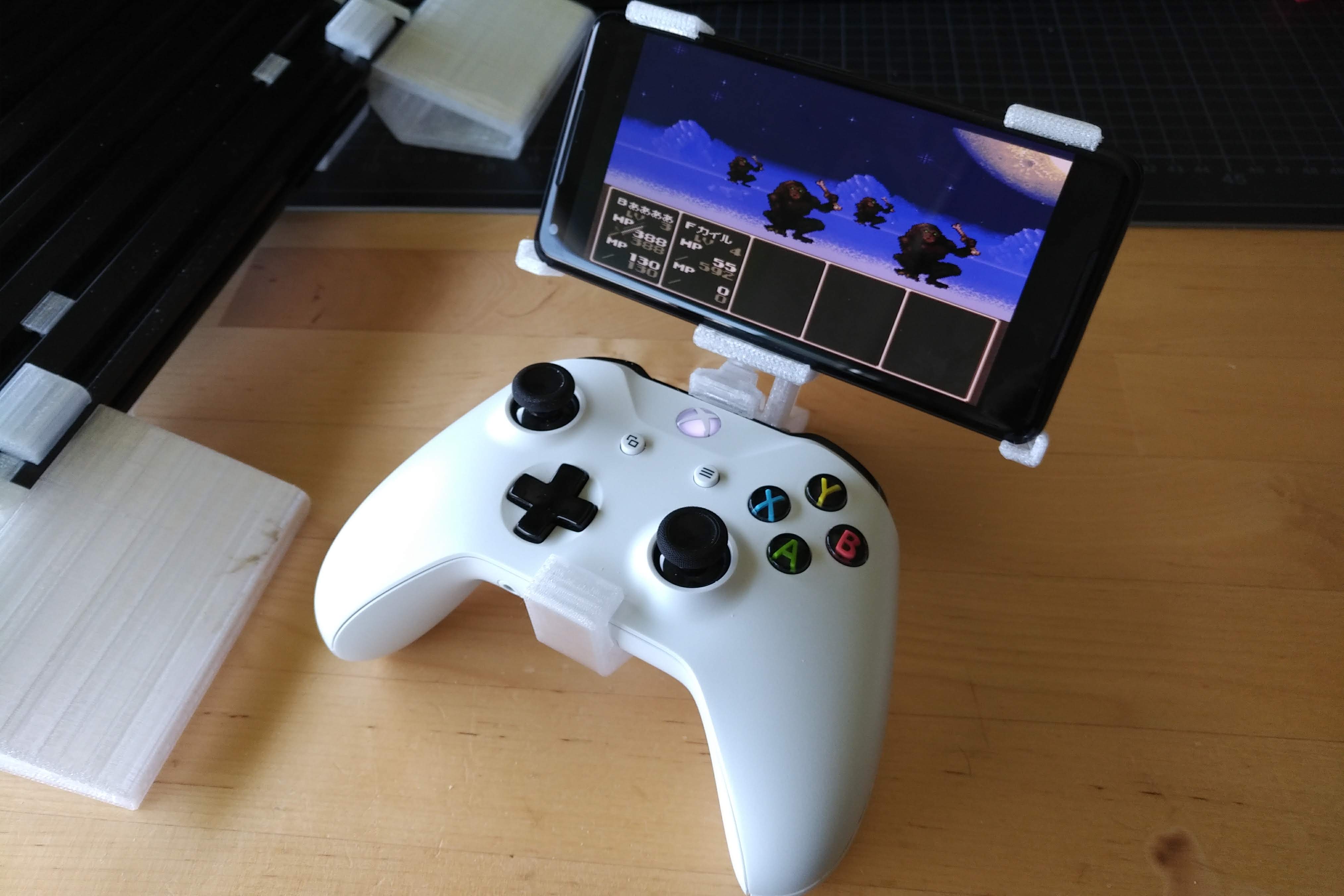 Xbox game controller dock for Pixel 2 XL