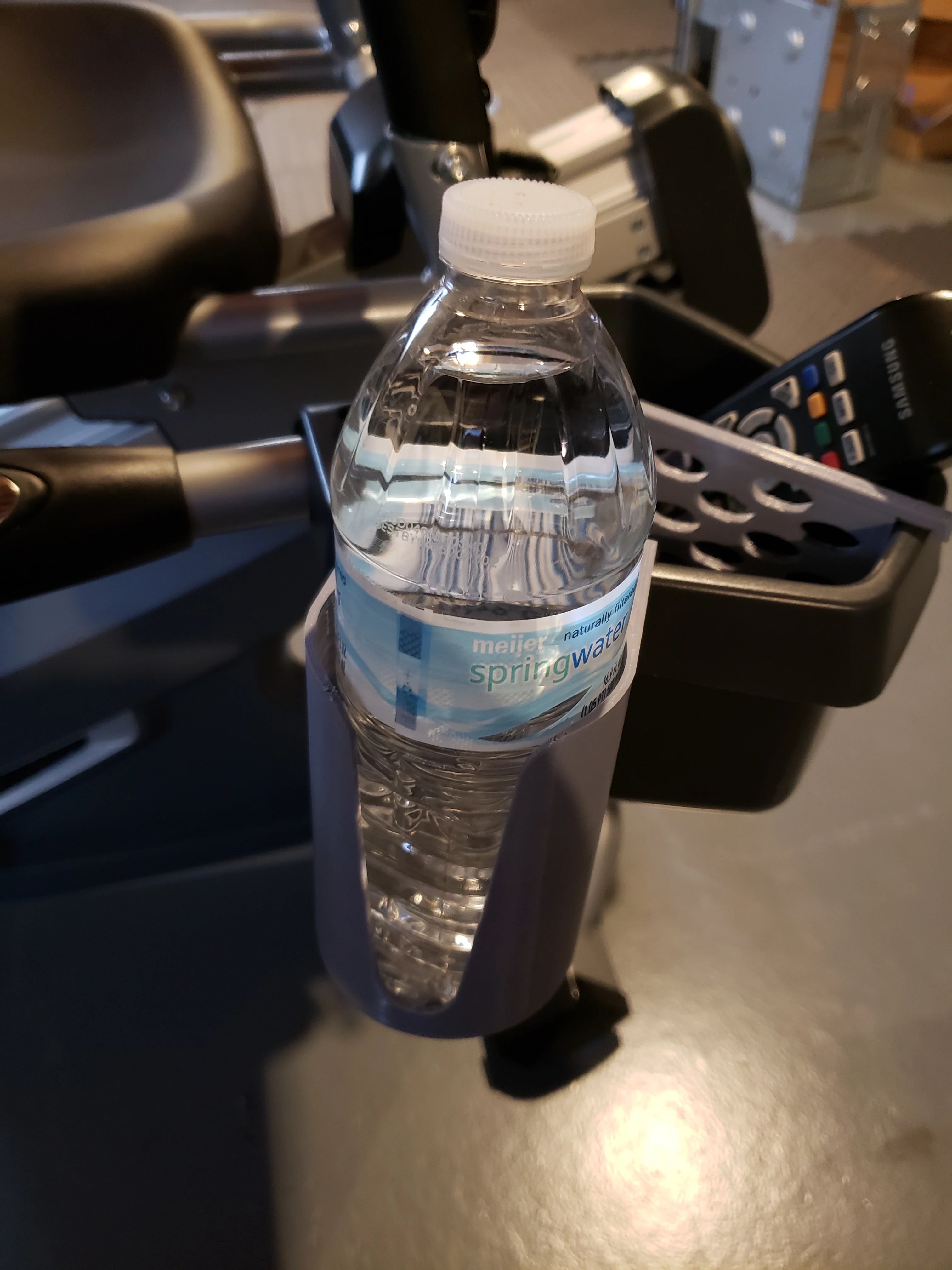 Nautilus 616 Stationary Bike - Bottle holder