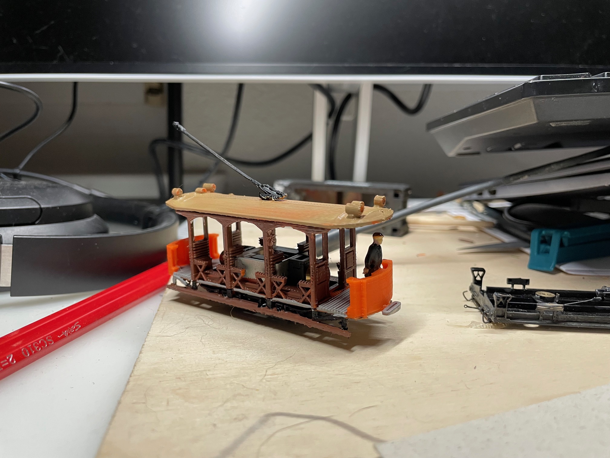 Open Trolley H0e to H0m Scale