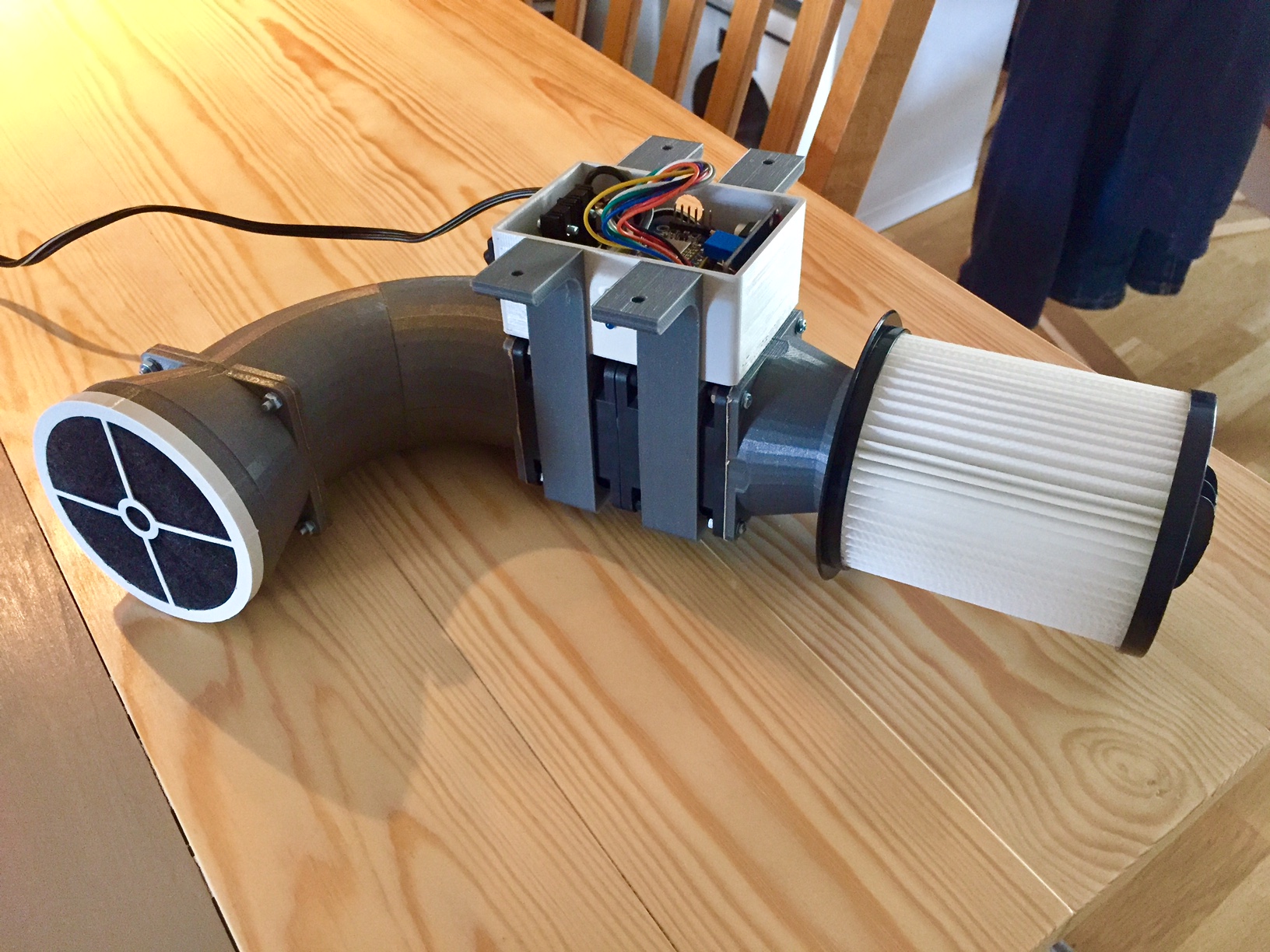 Air scrubber (HEPA+Carbon)