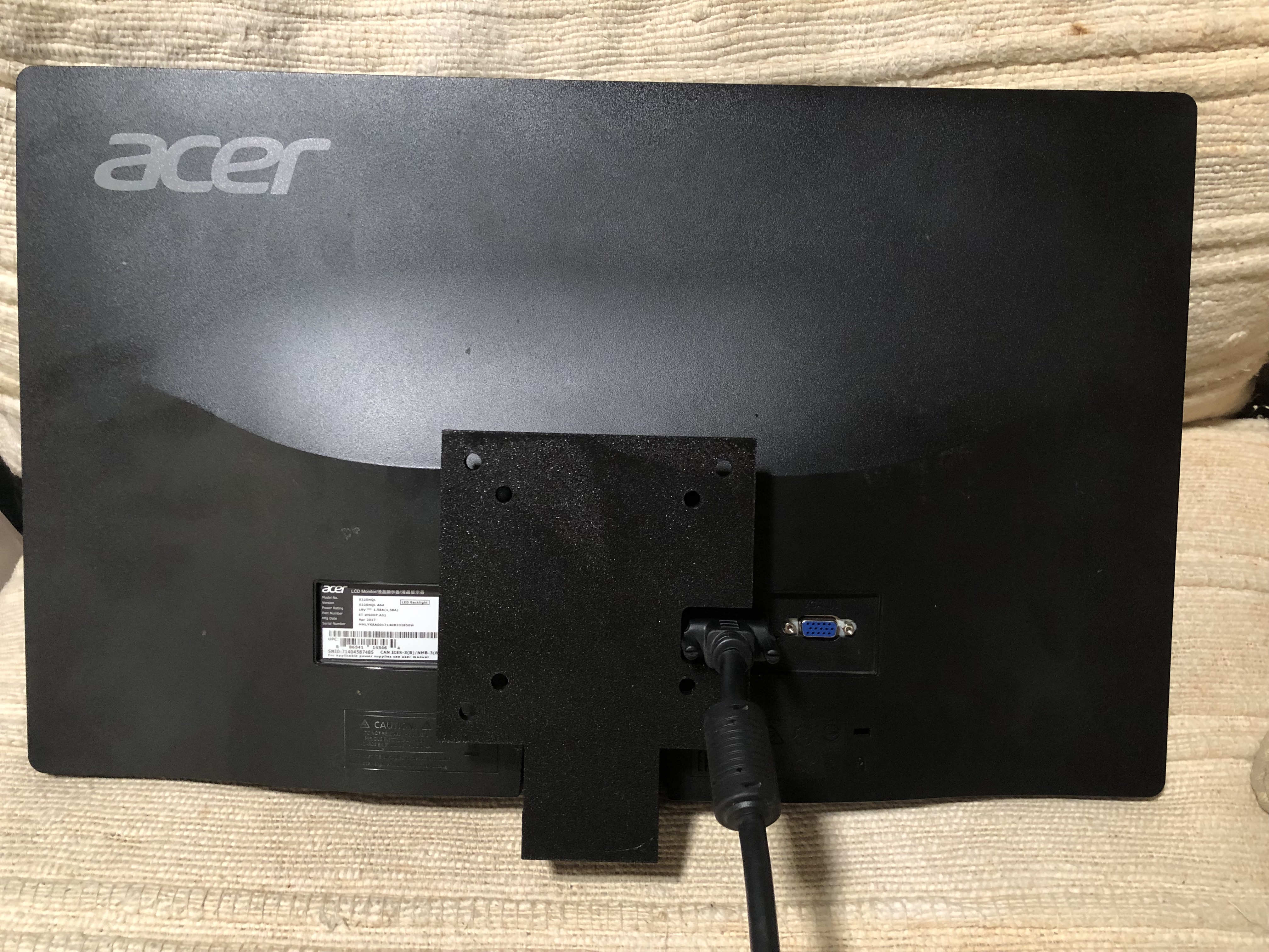 Acer S220HQL VESA Mount