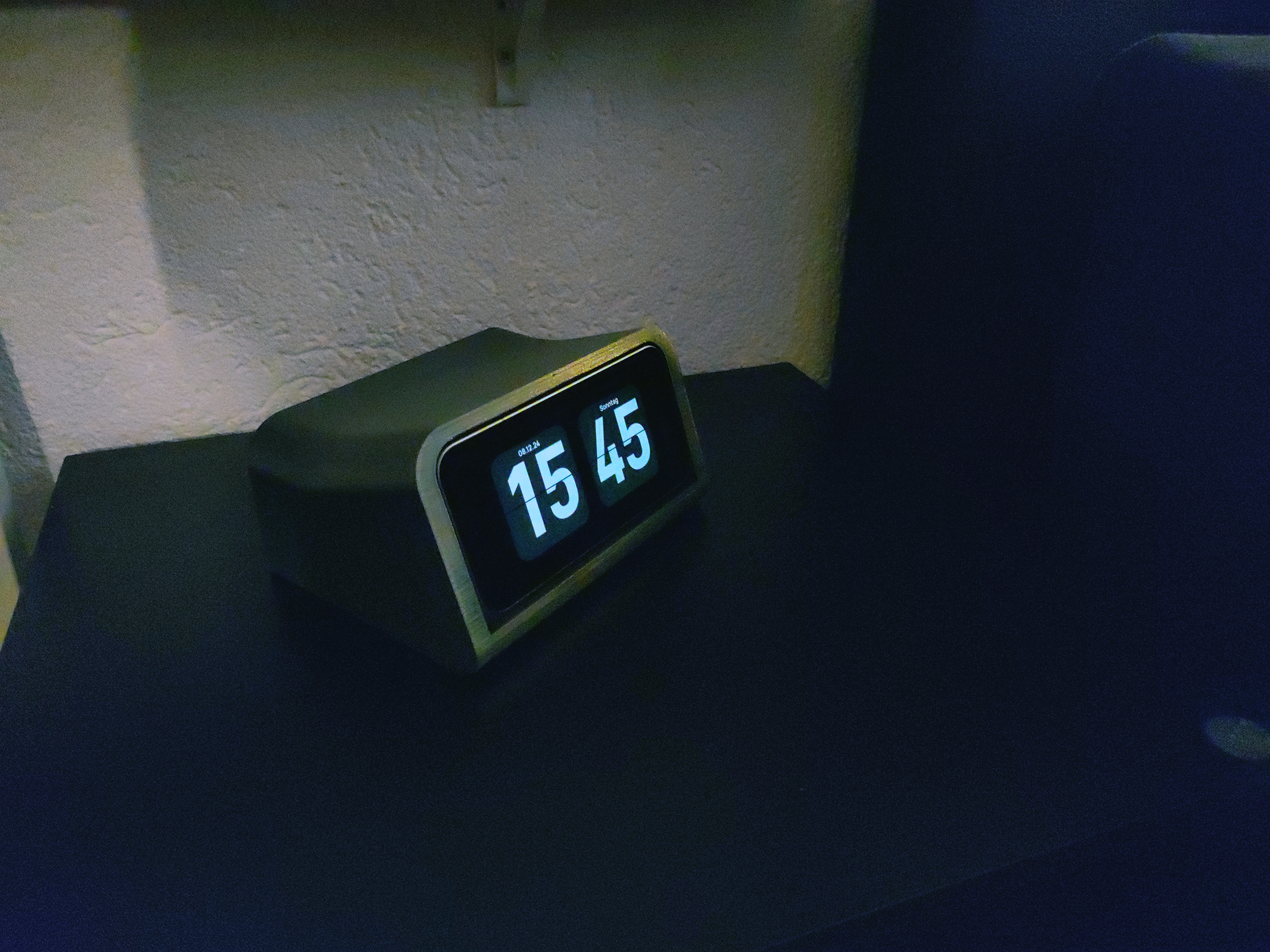 Clockstand for Pixel 9 Pro Fold