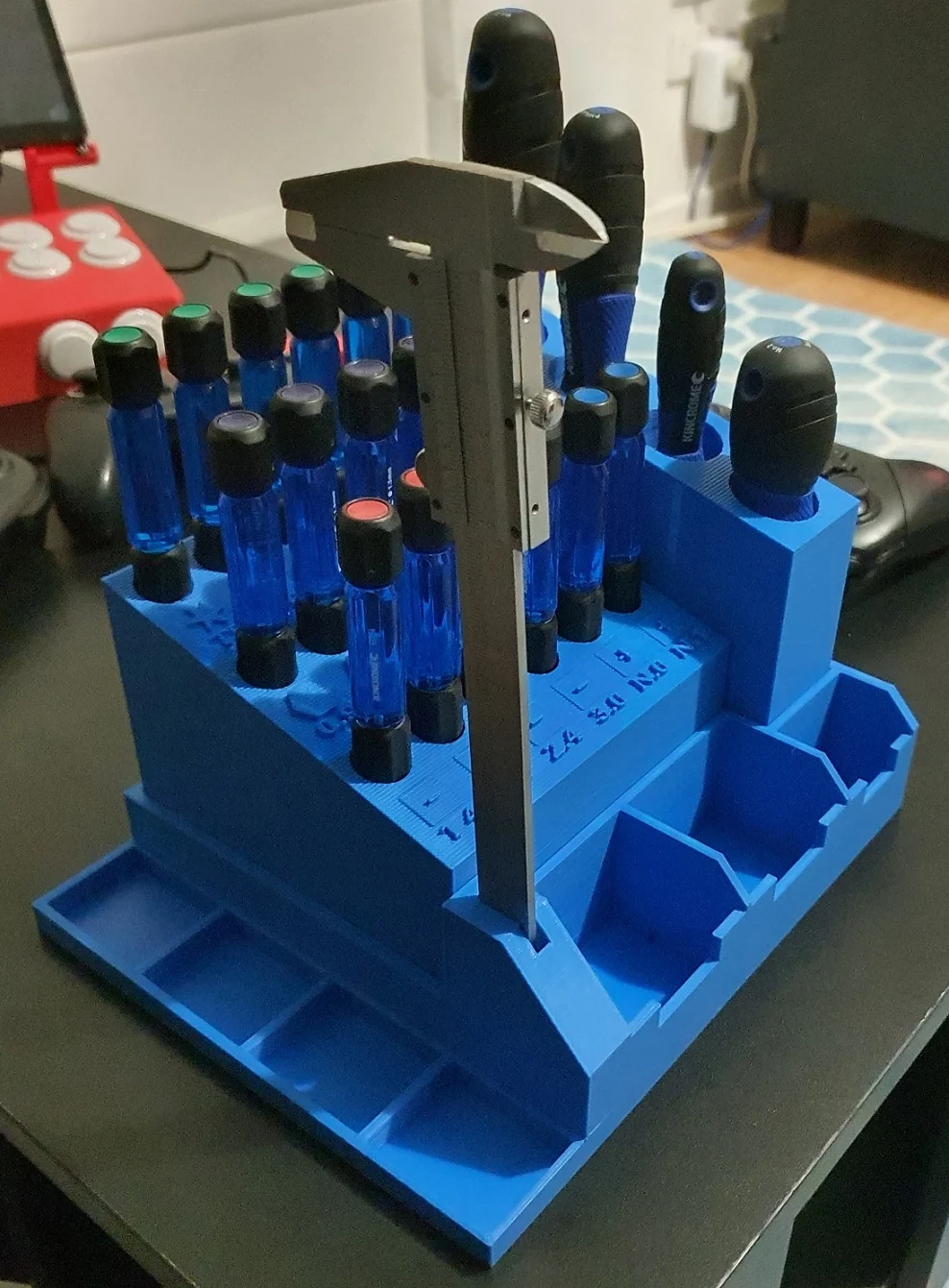 KINCROME Command Station Final