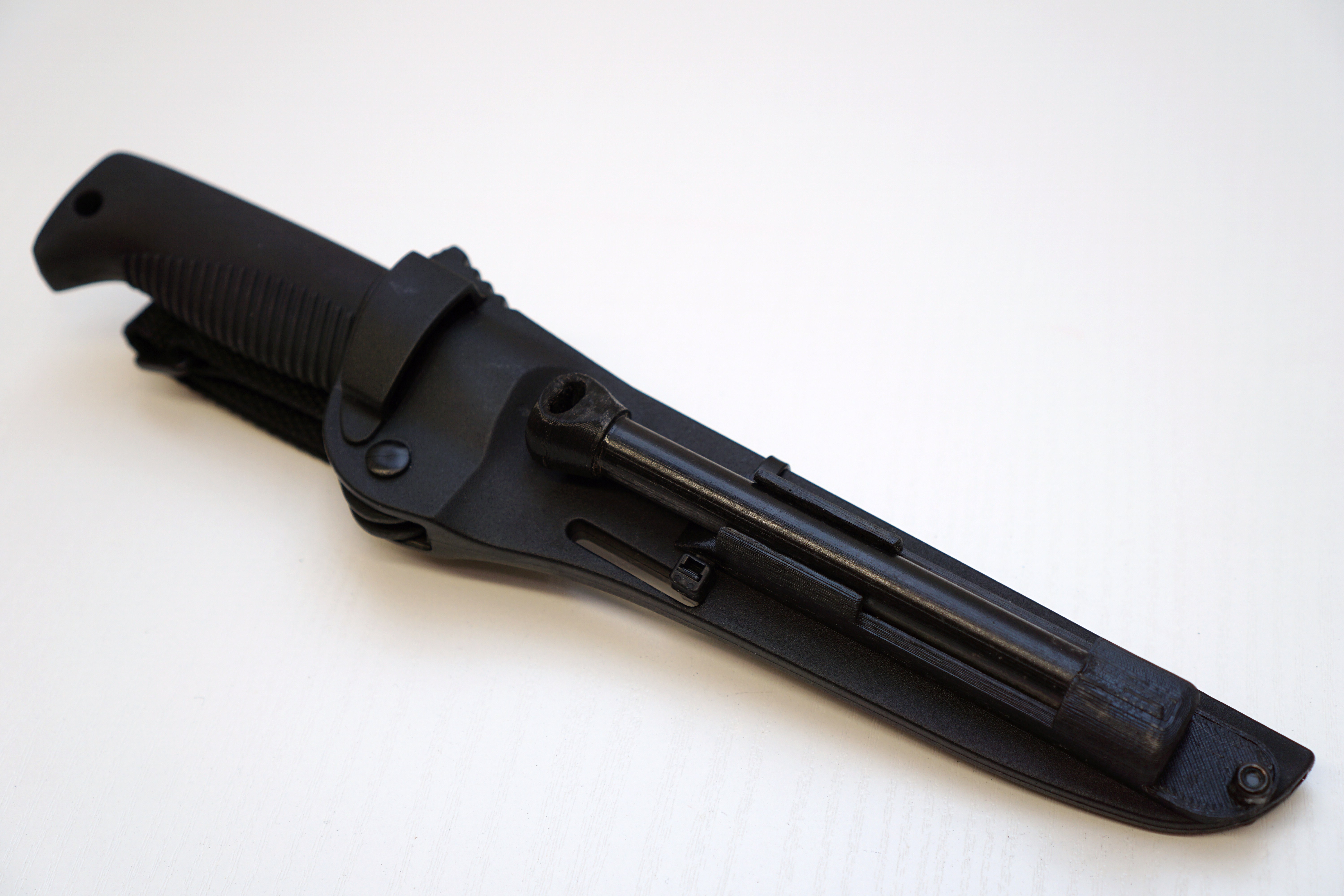 Fire flint holder for Guerrilla knife [M95]