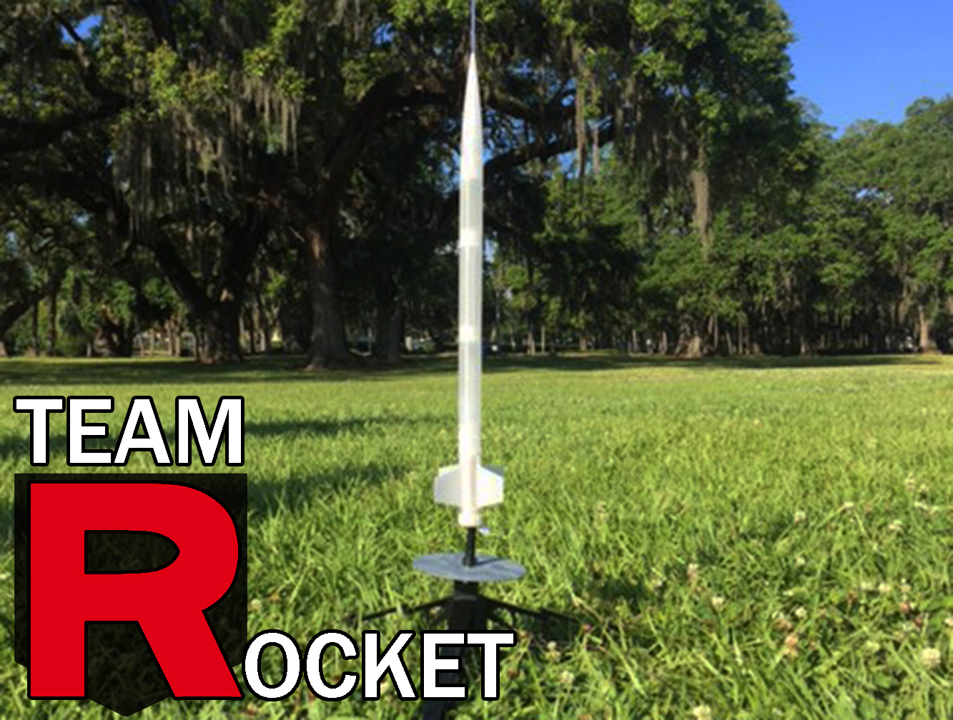 Model Rocket- Works with Estes Engines