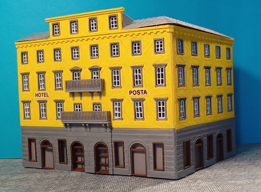 City House / Hotel in H0 / HO