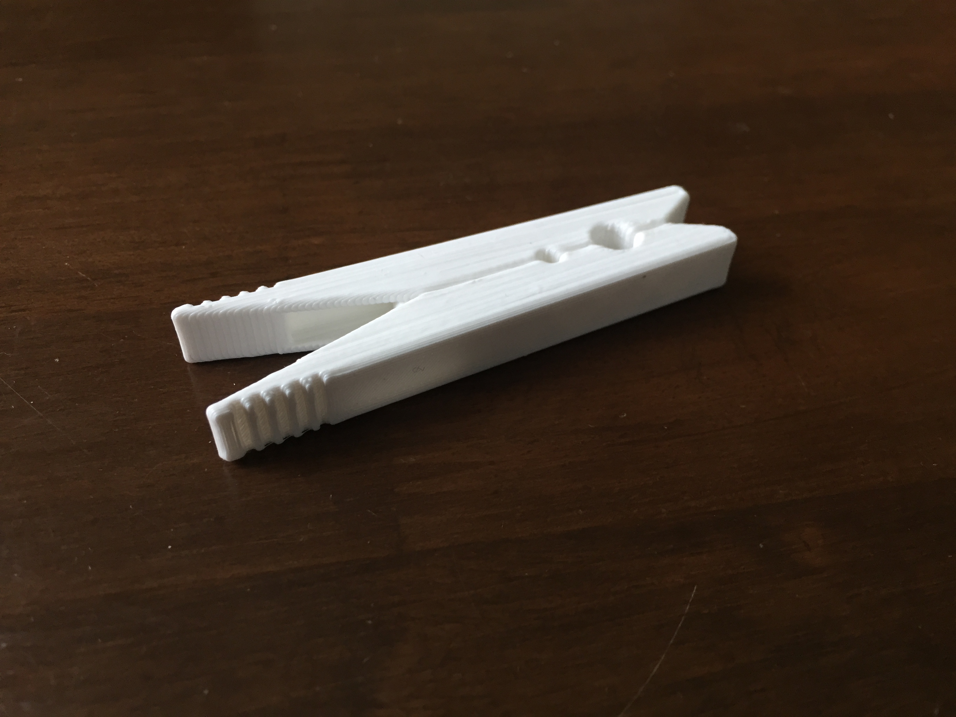 Clothespin / C-47