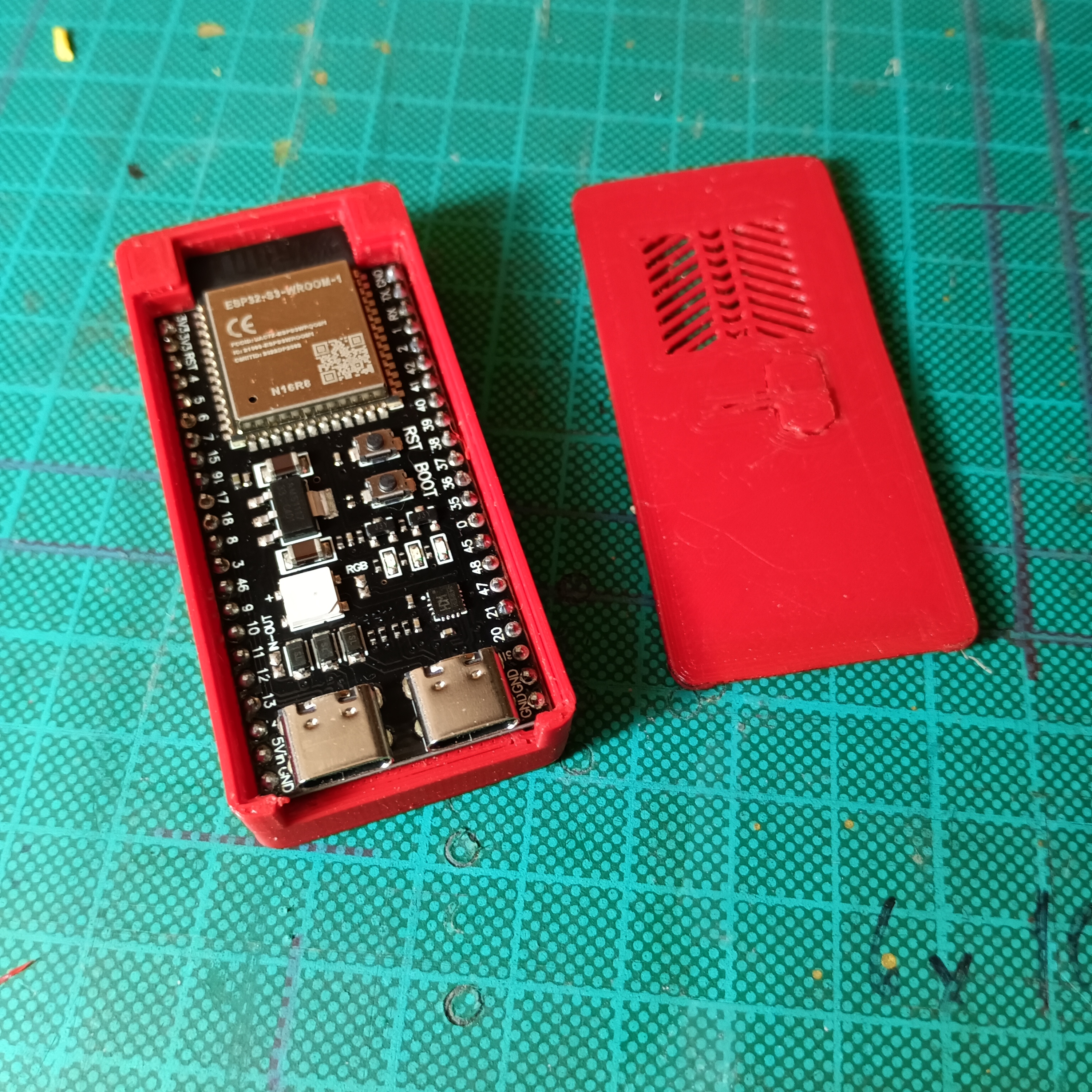 ESP-32 S3 44 pin Dual USB-C Case