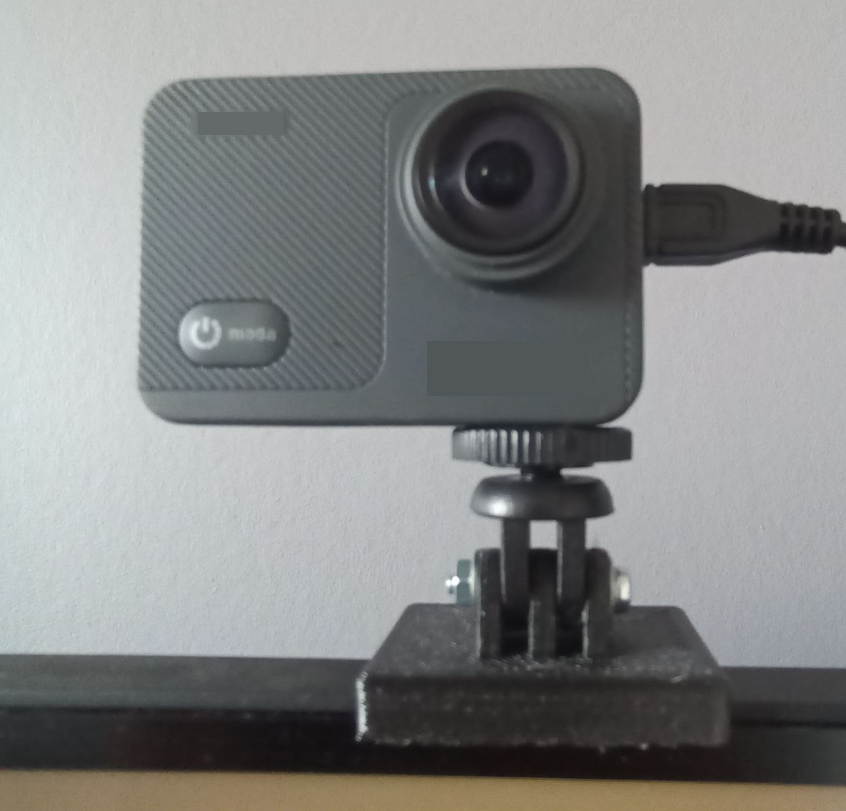 GoPro as Webcamera Monitor Mount