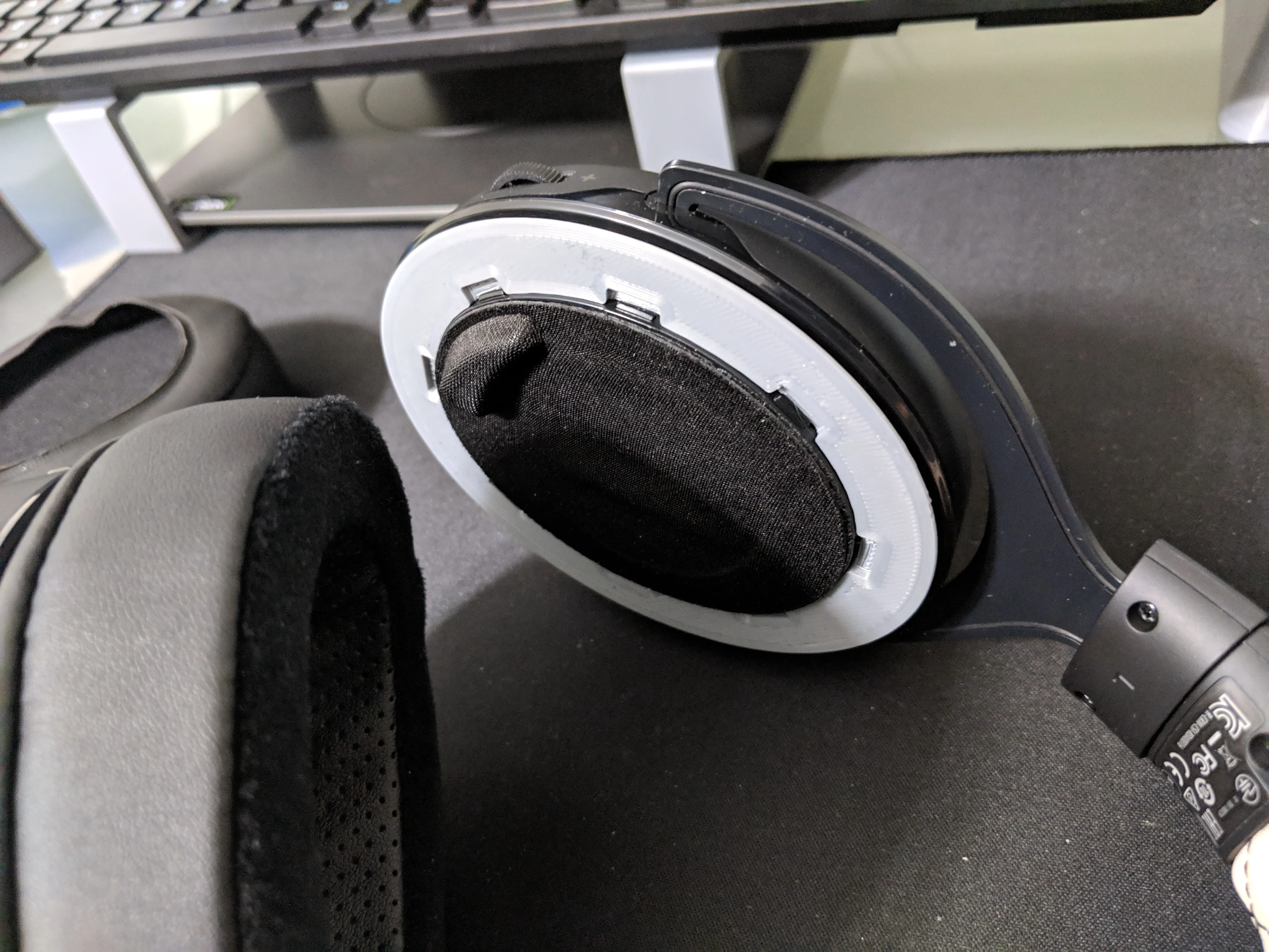 Corsair HS70 Generic Earpad Adapter