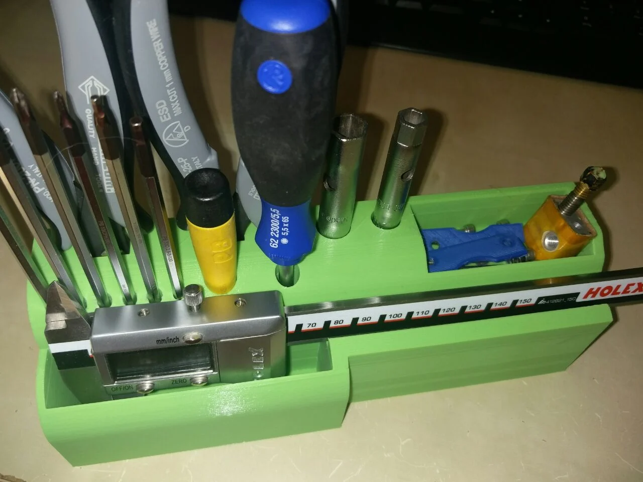 Deskorganizer V2