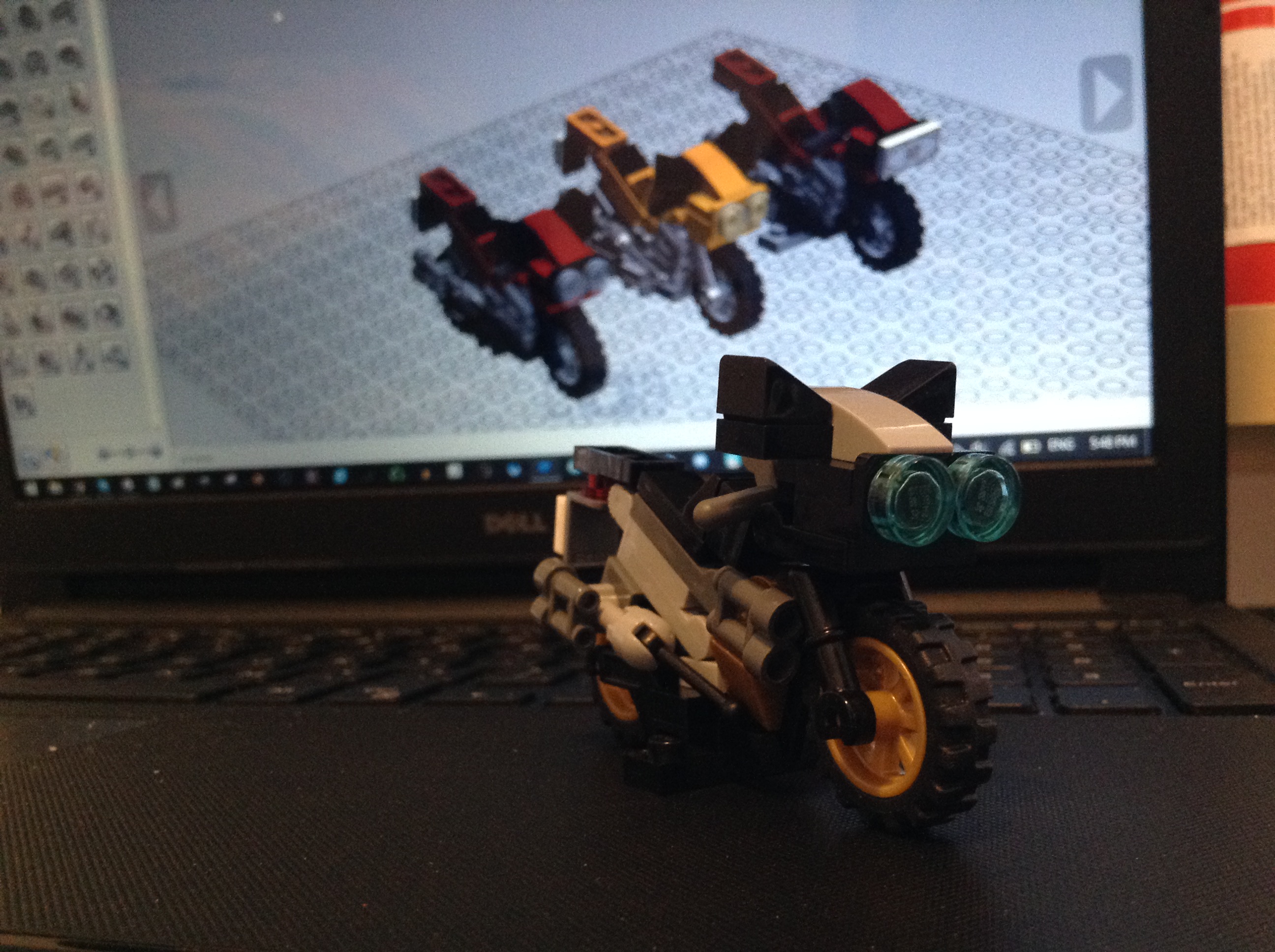 Carenatura CR800 Café Racer (Lego)
