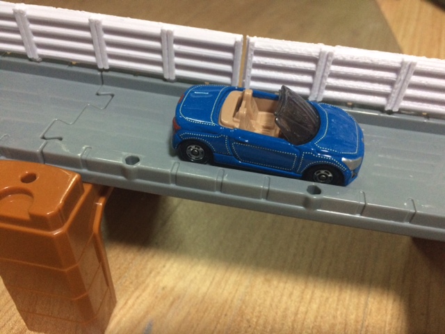Sound insulation wall for tomica system