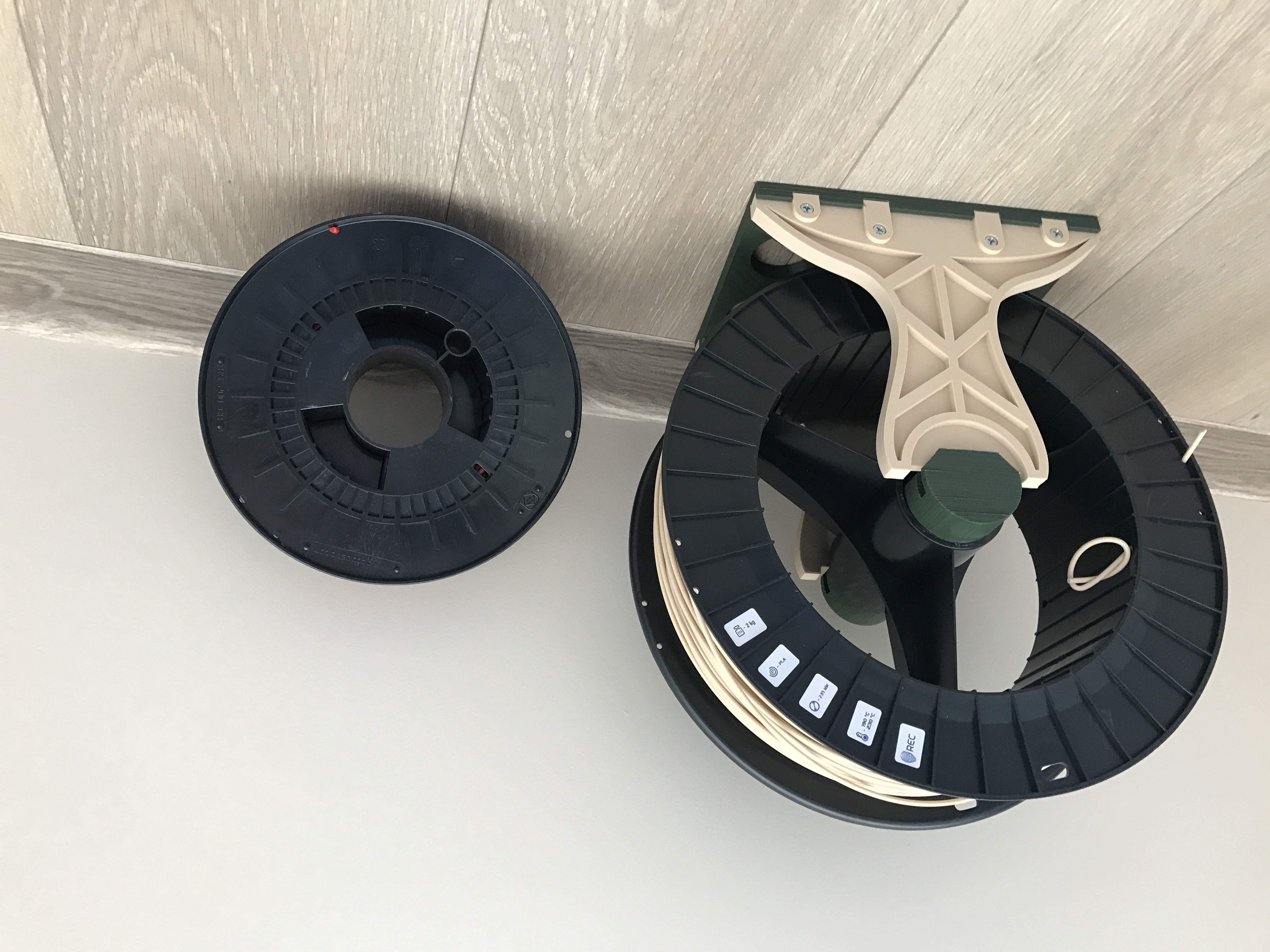 Big spool holder