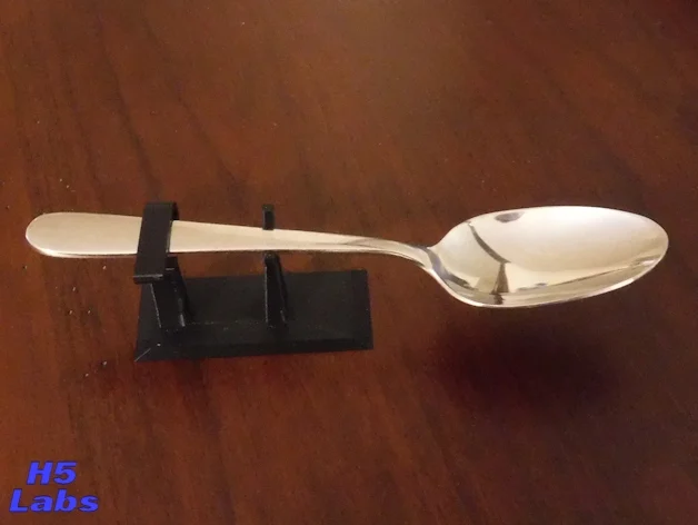 Elegant Utensil Holder