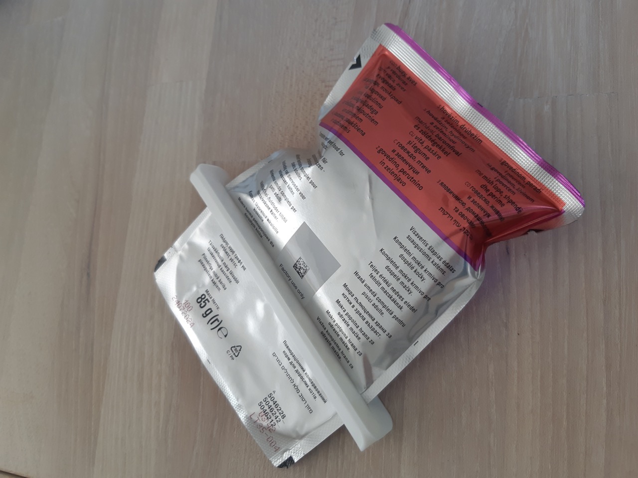Squeezer for my cat wet food