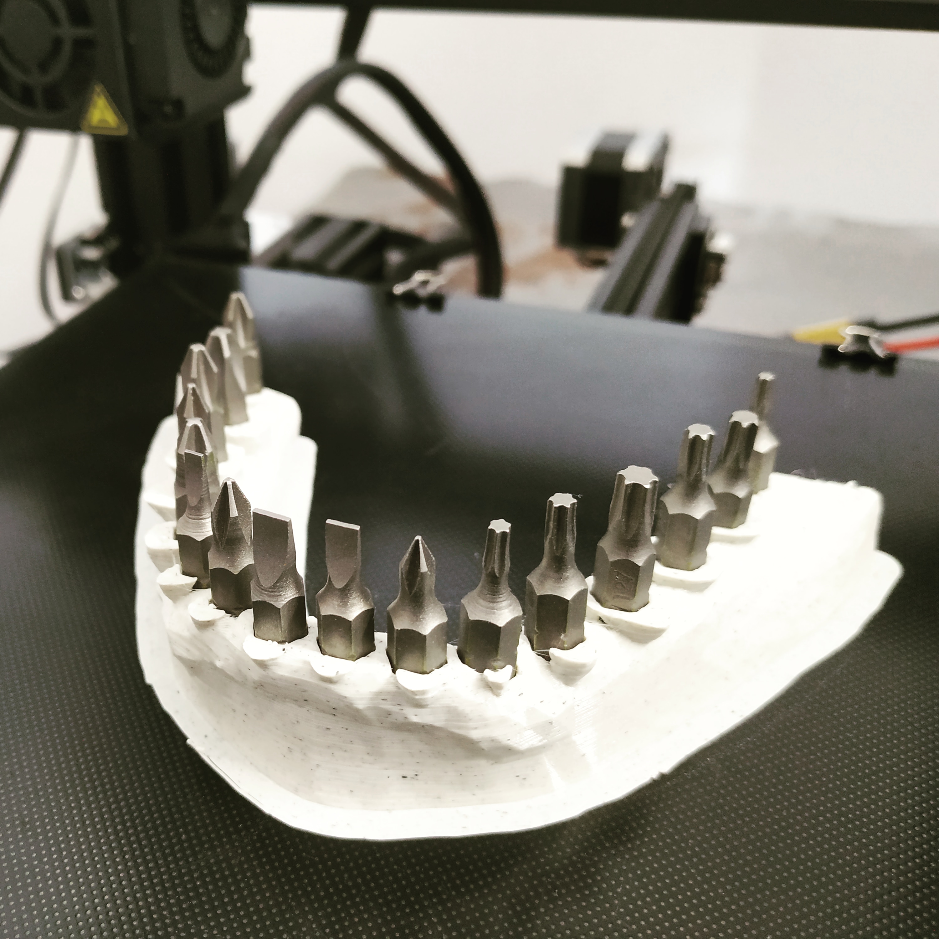Jaw bit holder