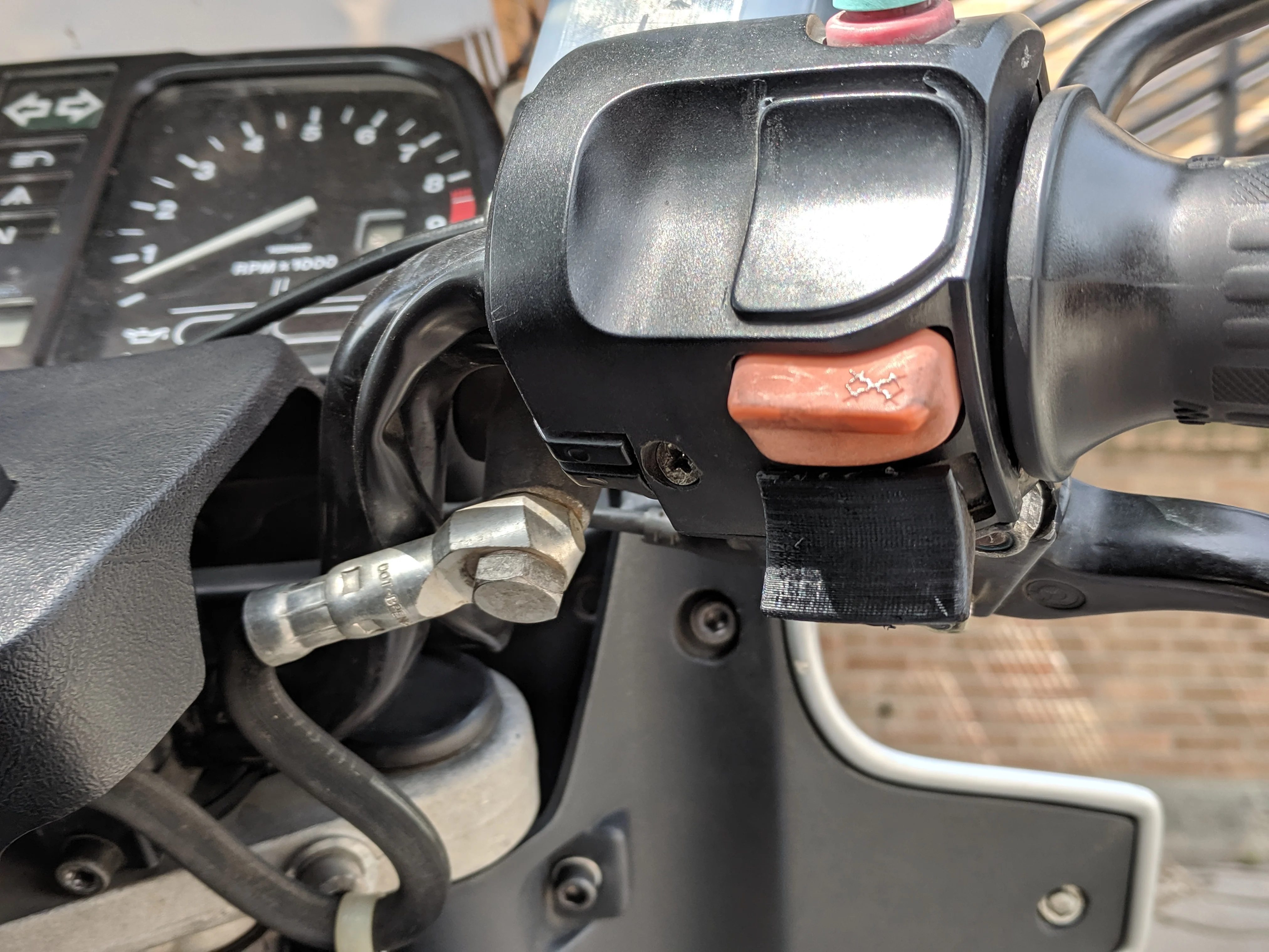 Turn Signal Button for BMW K100