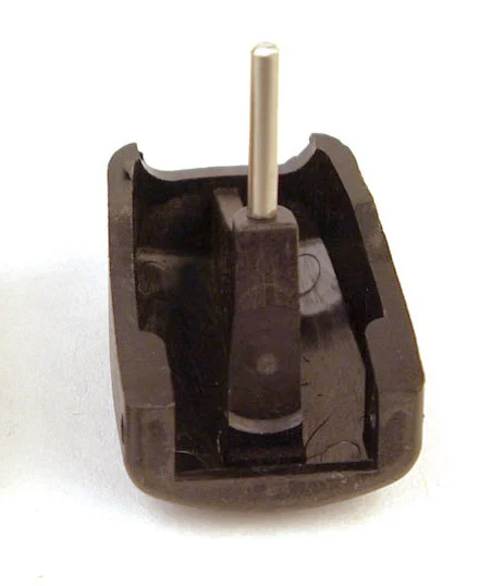 Volvo (XC70/V70) Gear Shifter Knob Button