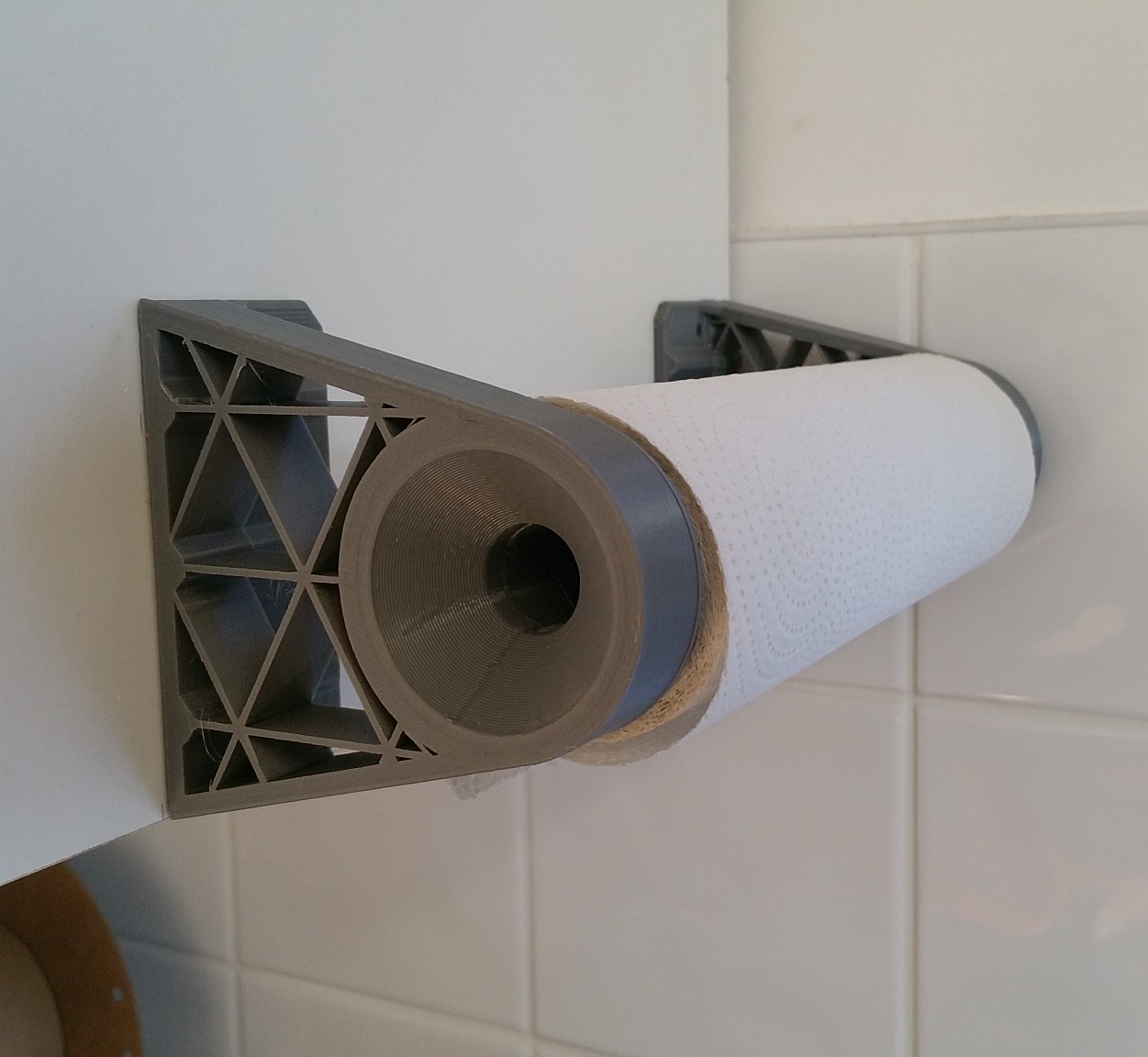 Magnetic Paper Towel Holder / Kitchen Roll Holder