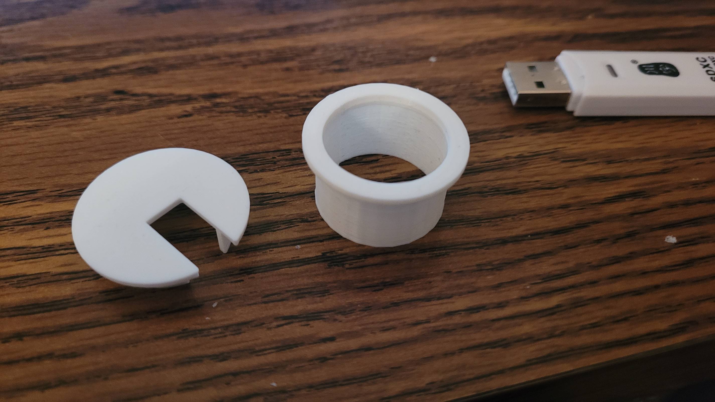Small Wire Grommet -  (Fits 1 inch Drilled Diameter Hole)