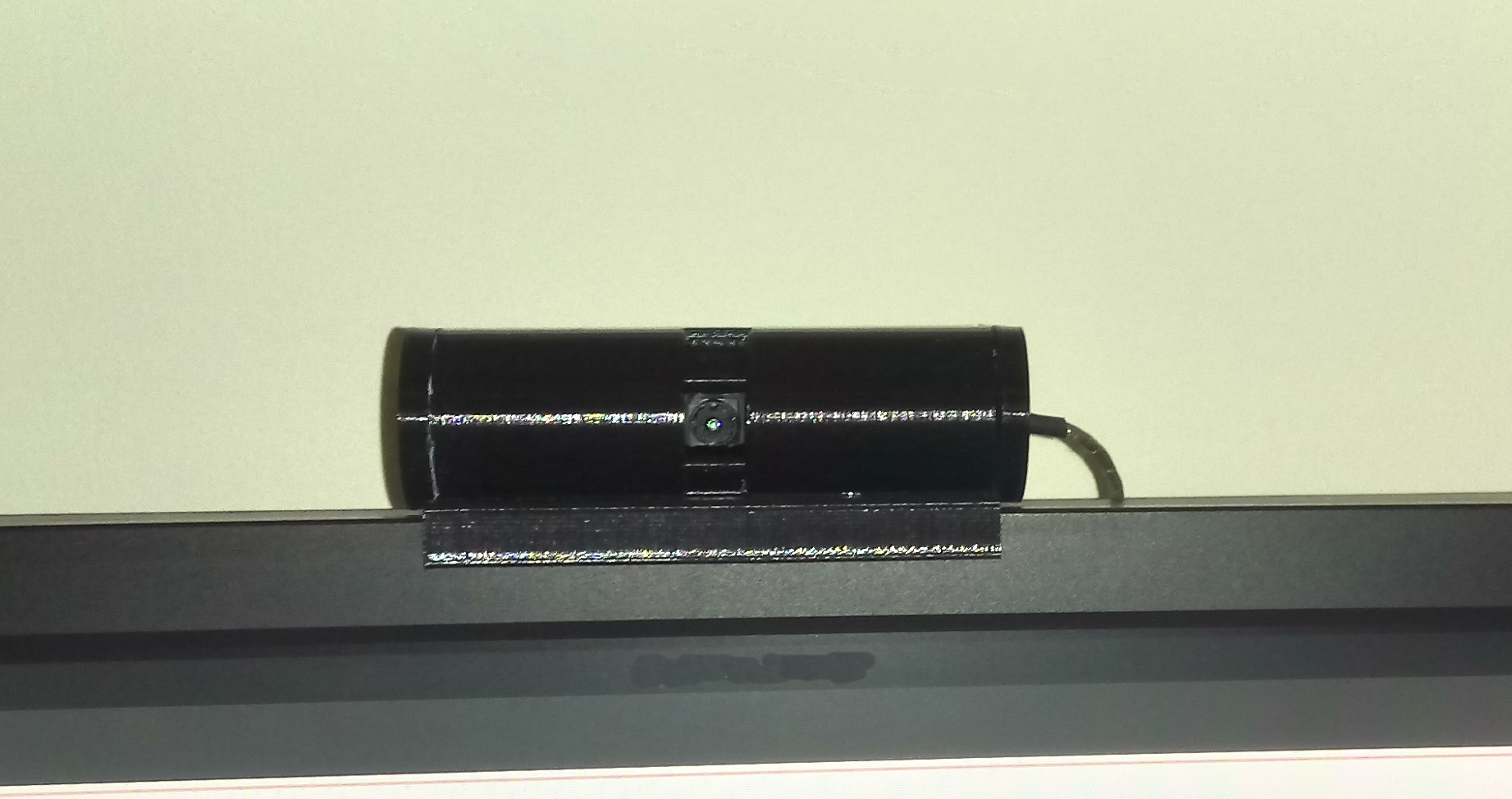 Broken Laptop webcamera reuse