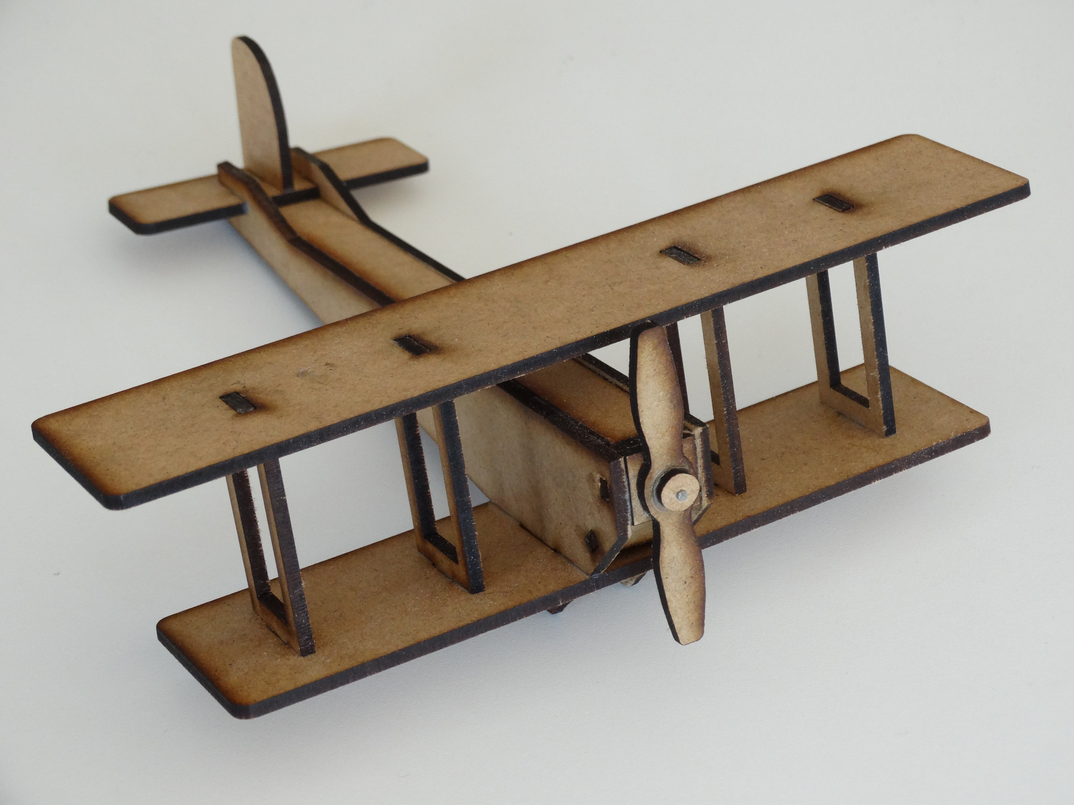 Avión de doble ala